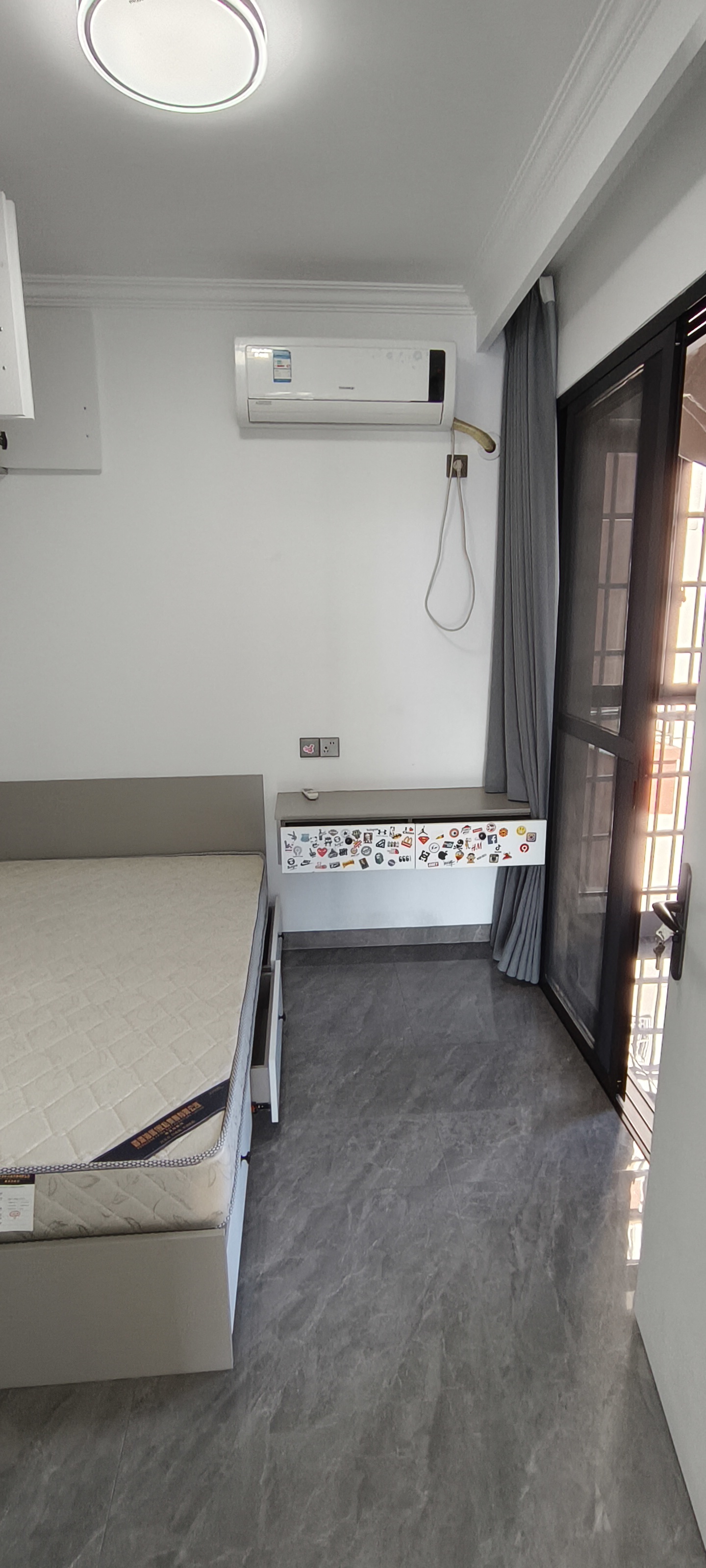 南门口安置小区二期  2室2厅2卫    2000.0元/月室内图