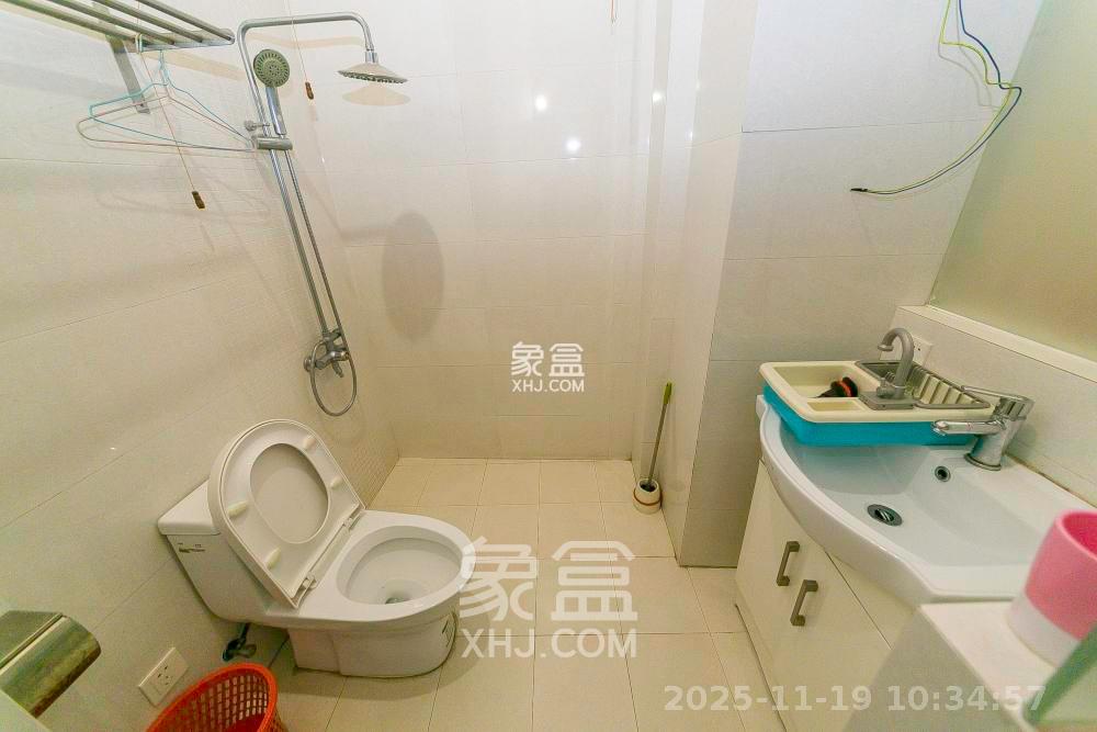 长沙欧洲城  3室2厅1卫    2700.0元/月室内图