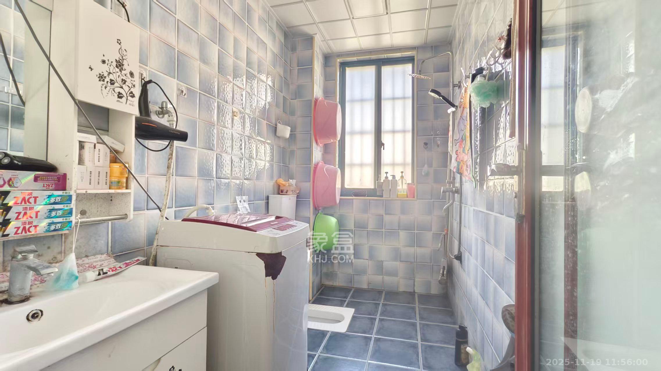 新城璟隽(麓华新城) 5室3厅3卫 2000.0元/月 新城璟隽(麓华新城) 5室3厅3卫 2000.0元/月室内图