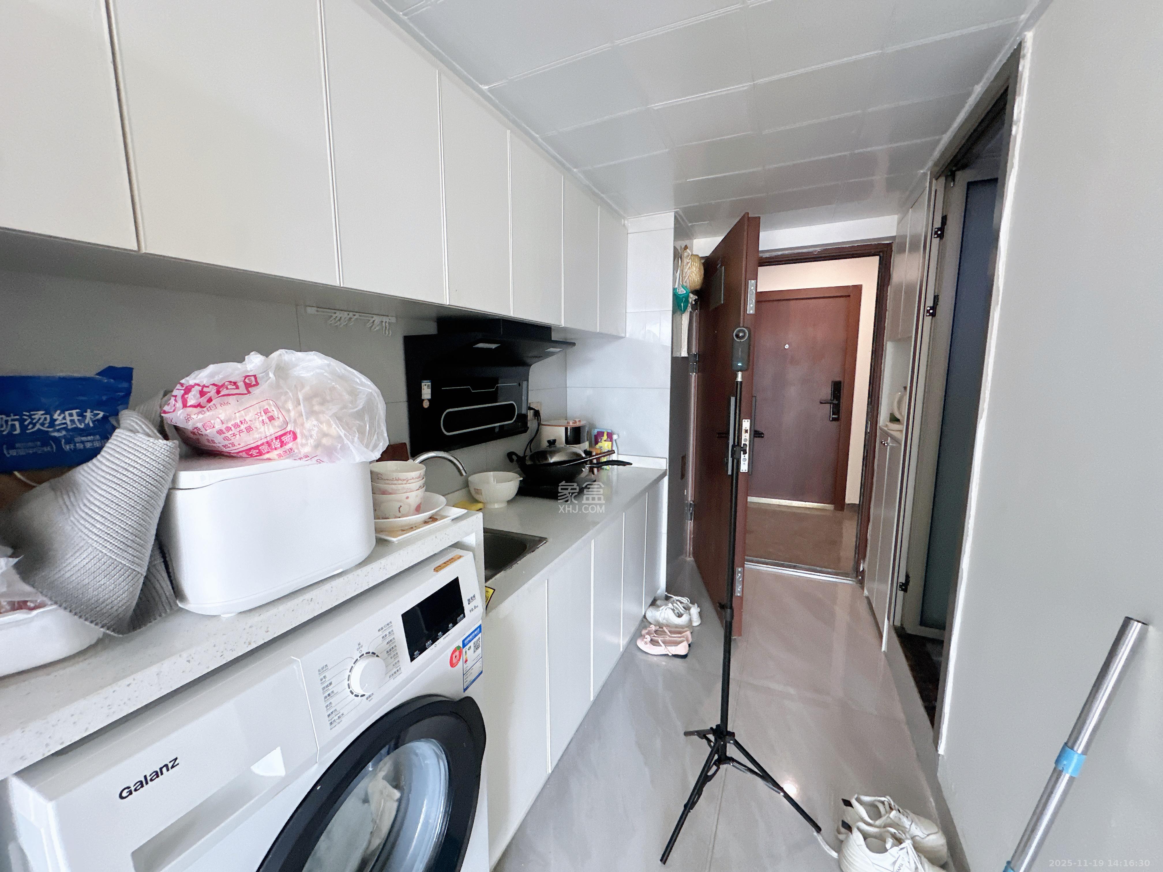 爱家当代境  2室1厅1卫    2100.0元/月室内图