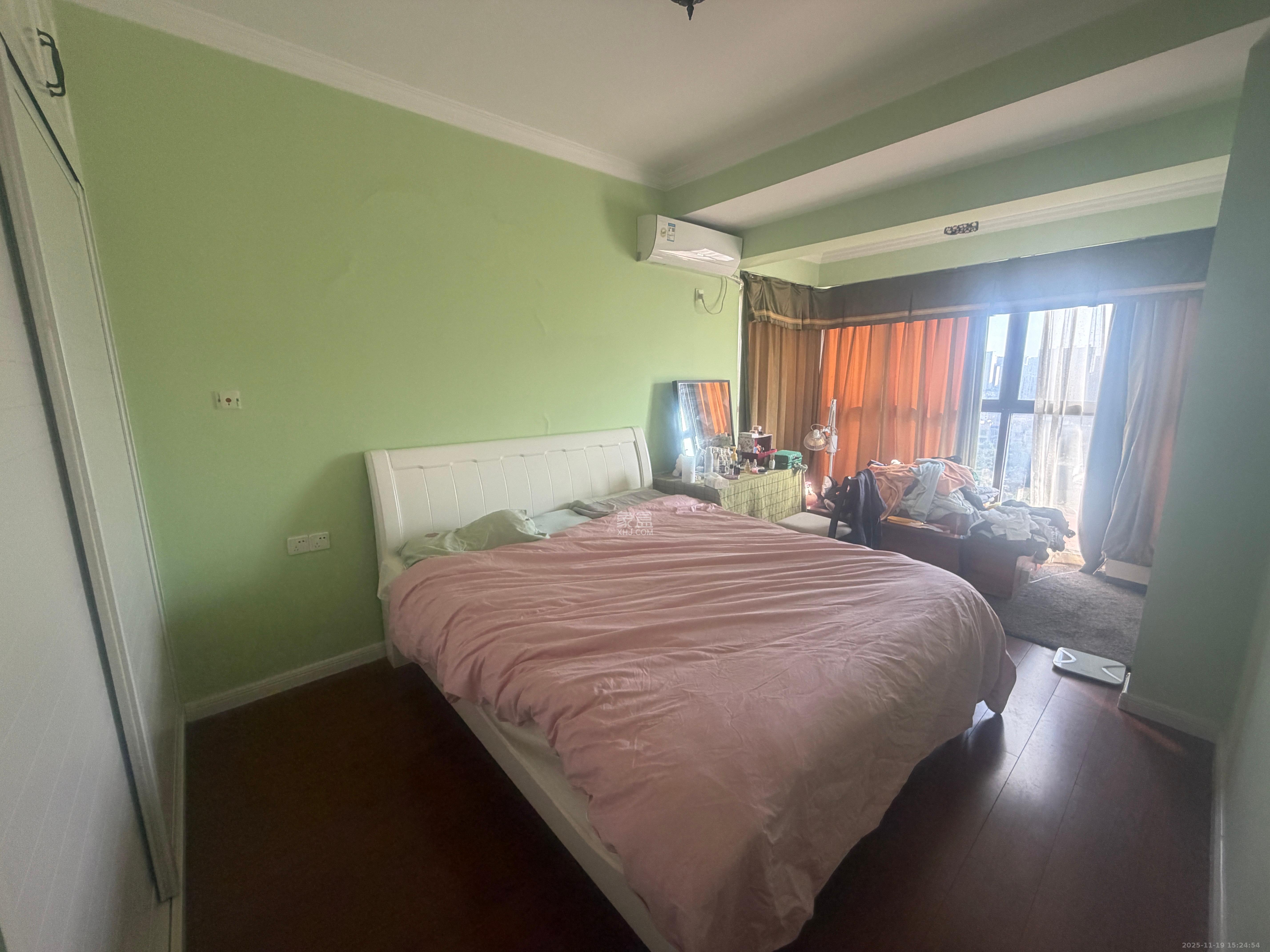 通用时代国际社区  2室2厅1卫    2500.0元/月室内图