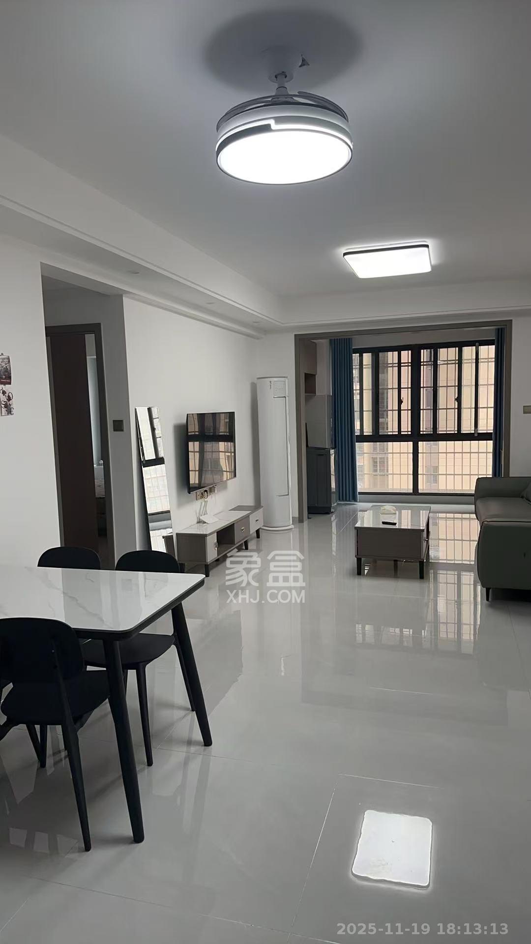 桥头家园三期 2室1厅1卫 1700.0元/月 桥头家园三期 2室1厅1卫 1700.0元/月室内图