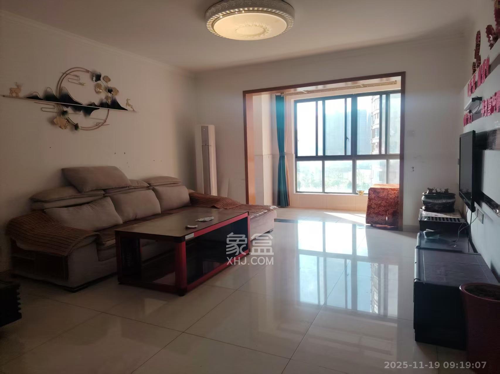 五矿万境水岸二期（五矿万境水岸和苑）  3室2厅2卫    3000.0元/月