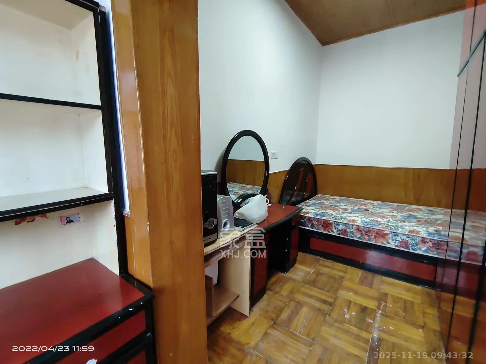 长勘小区  2室1厅1卫    1600.0元/月室内图