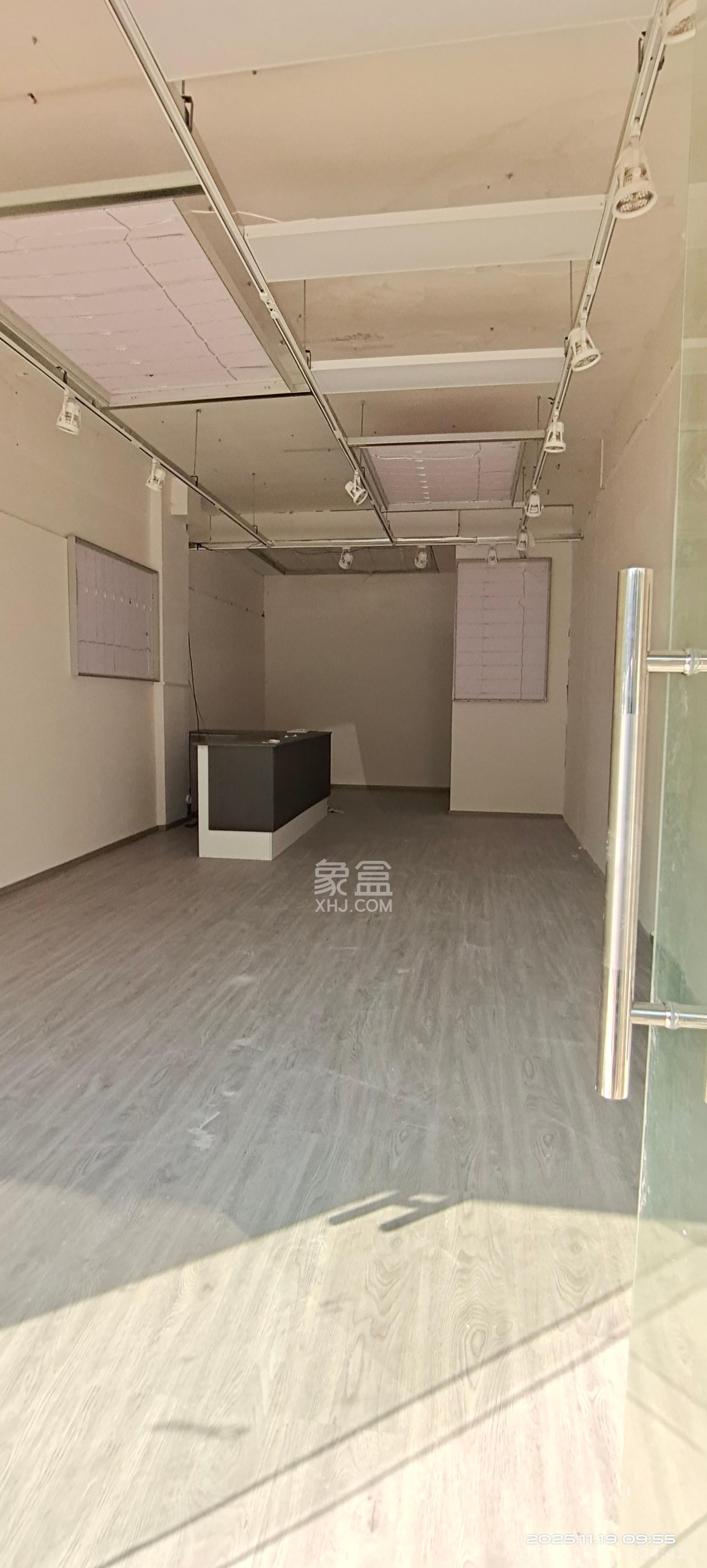 星城国际   47.0㎡      3500.0元/月室内图