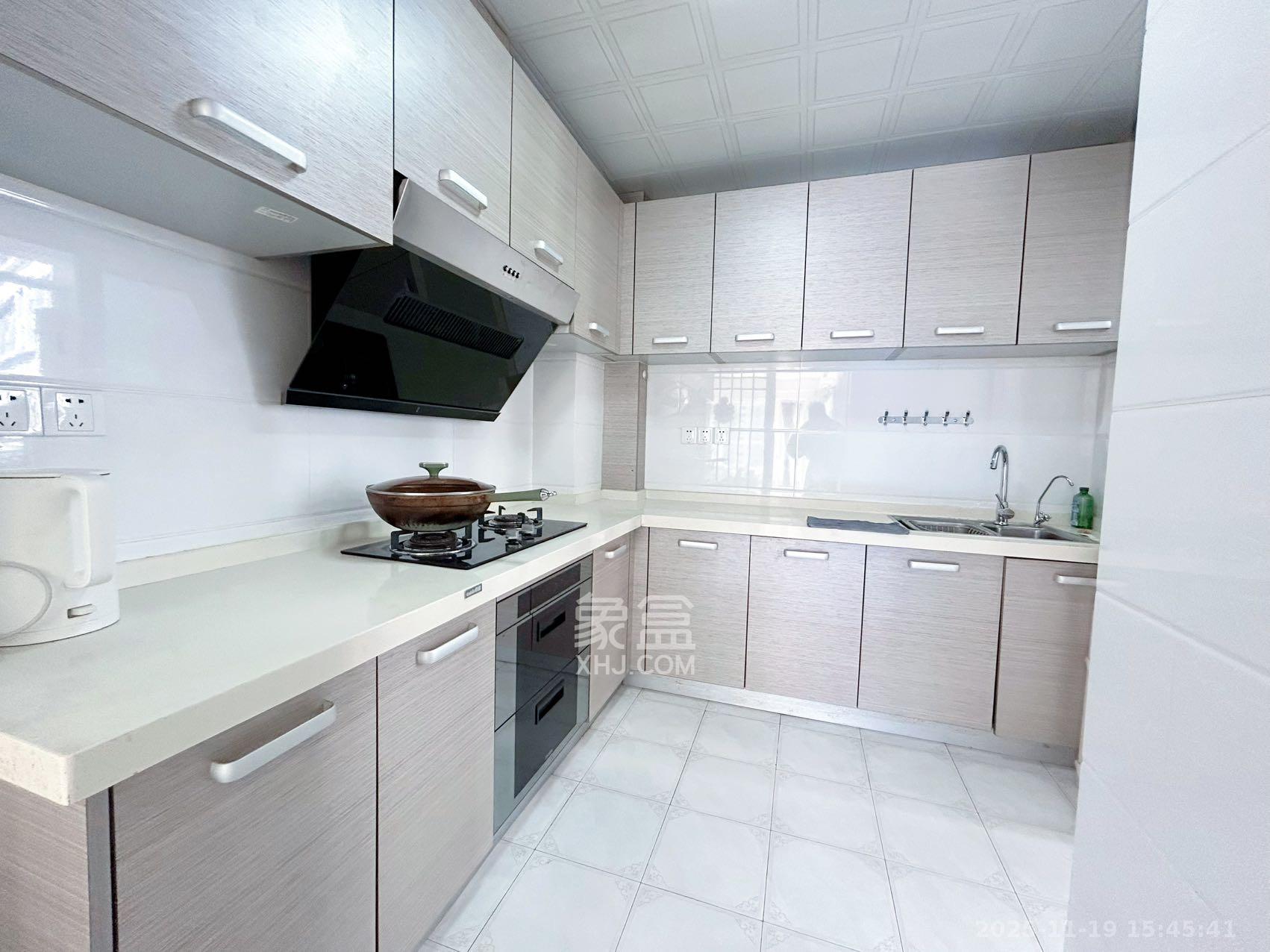 北辰三角洲E3区 3室2厅2卫 3800.0元/月 北辰三角洲E3区 3室2厅2卫 3800.0元/月室内图