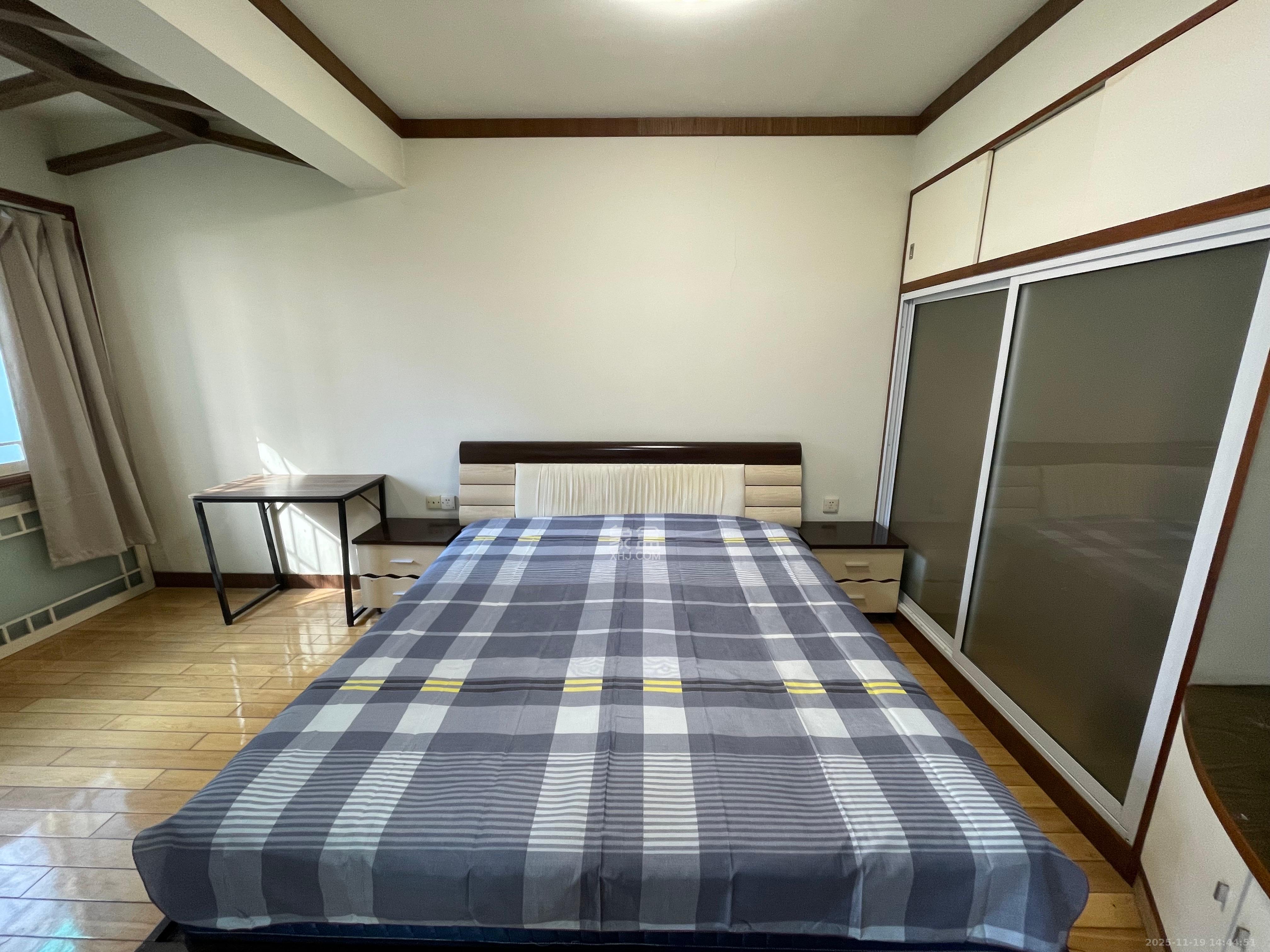 省工行家属楼 2室1厅2卫 2800.0元/月 省工行家属楼 2室1厅2卫 2800.0元/月室内图