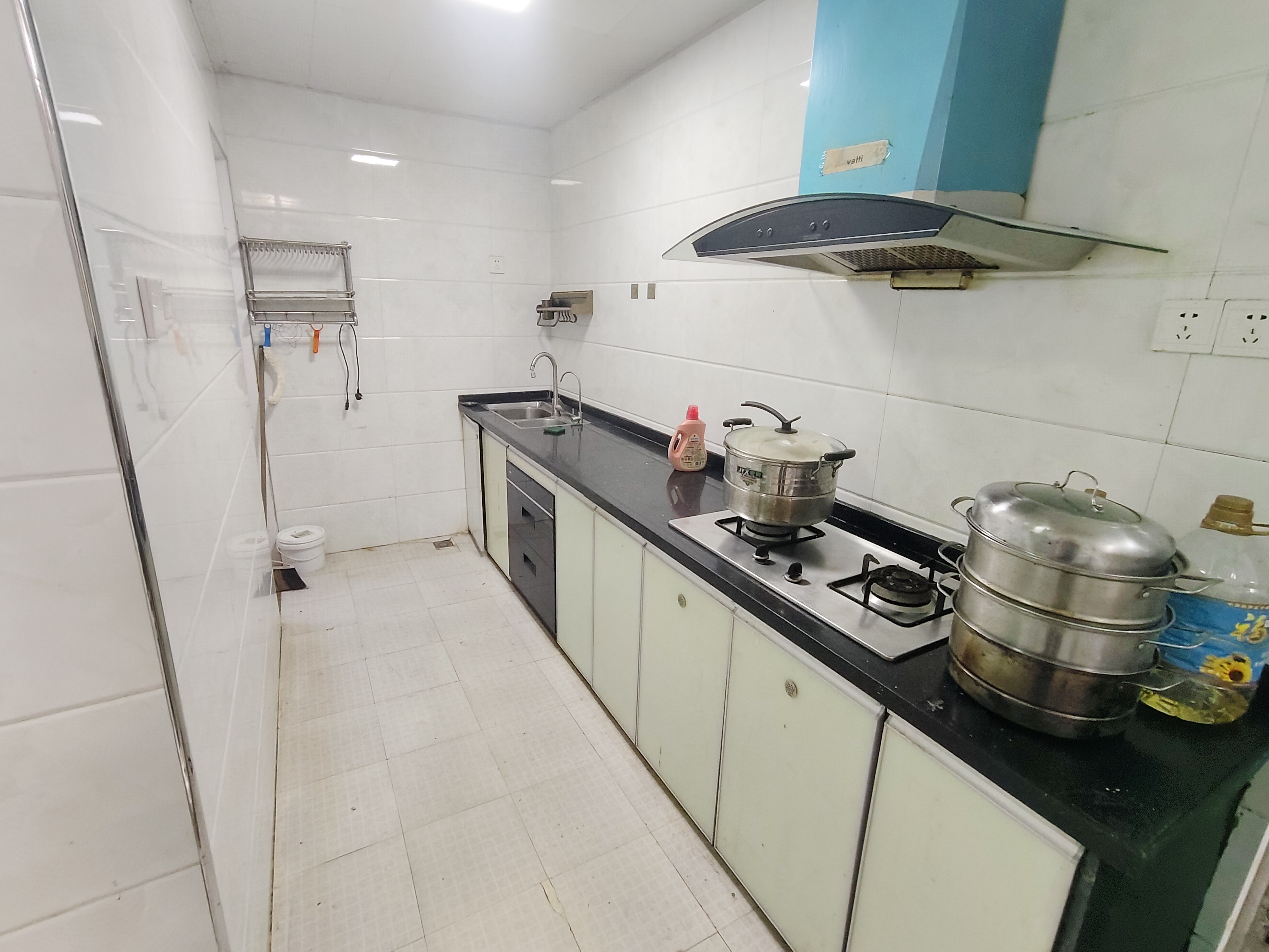 碧湖湾  2室1厅1卫    2200.0元/月室内图