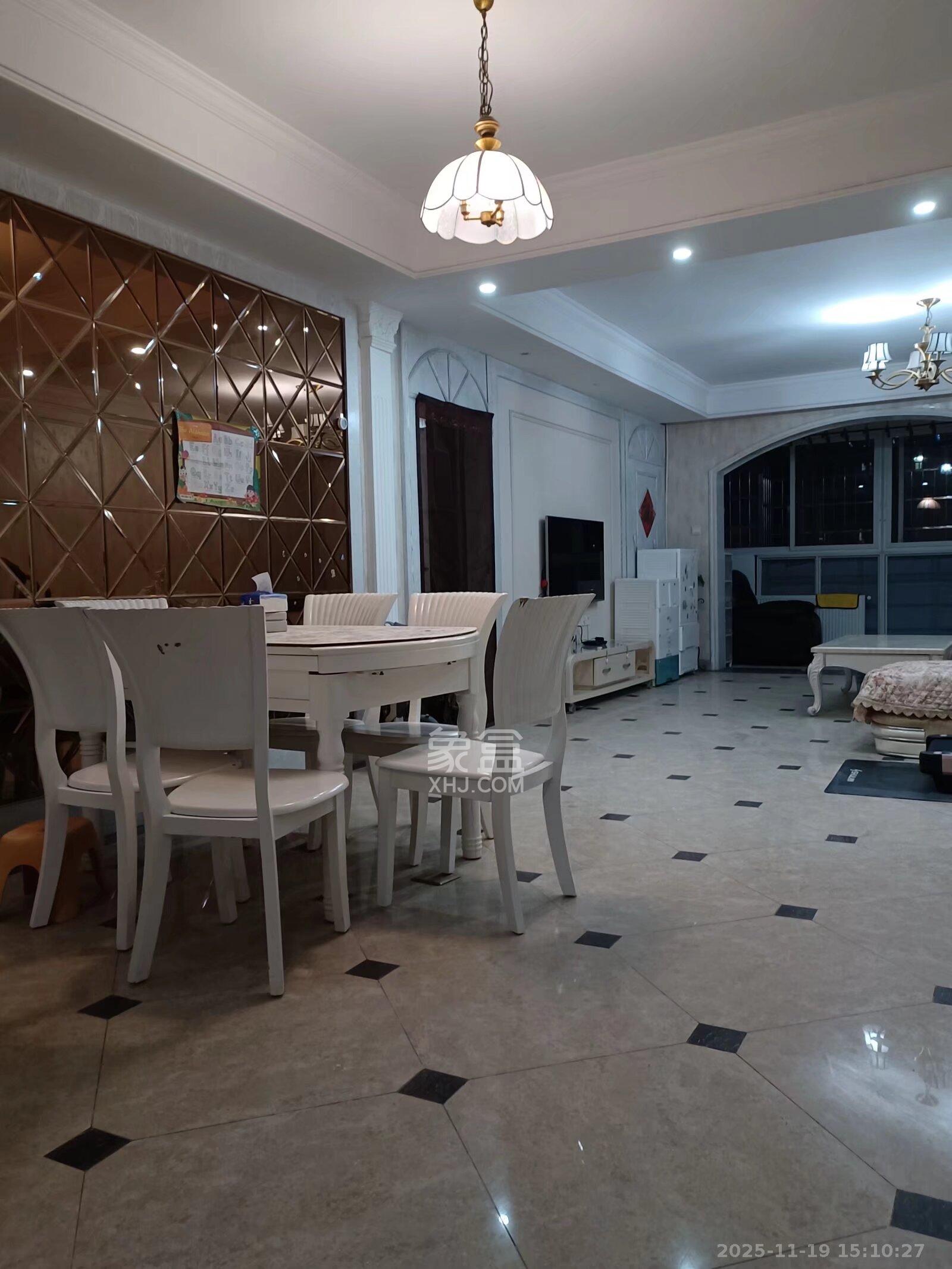 申奥美域 3室2厅1卫 3000.0元/月 申奥美域 3室2厅1卫 3000.0元/月室内图