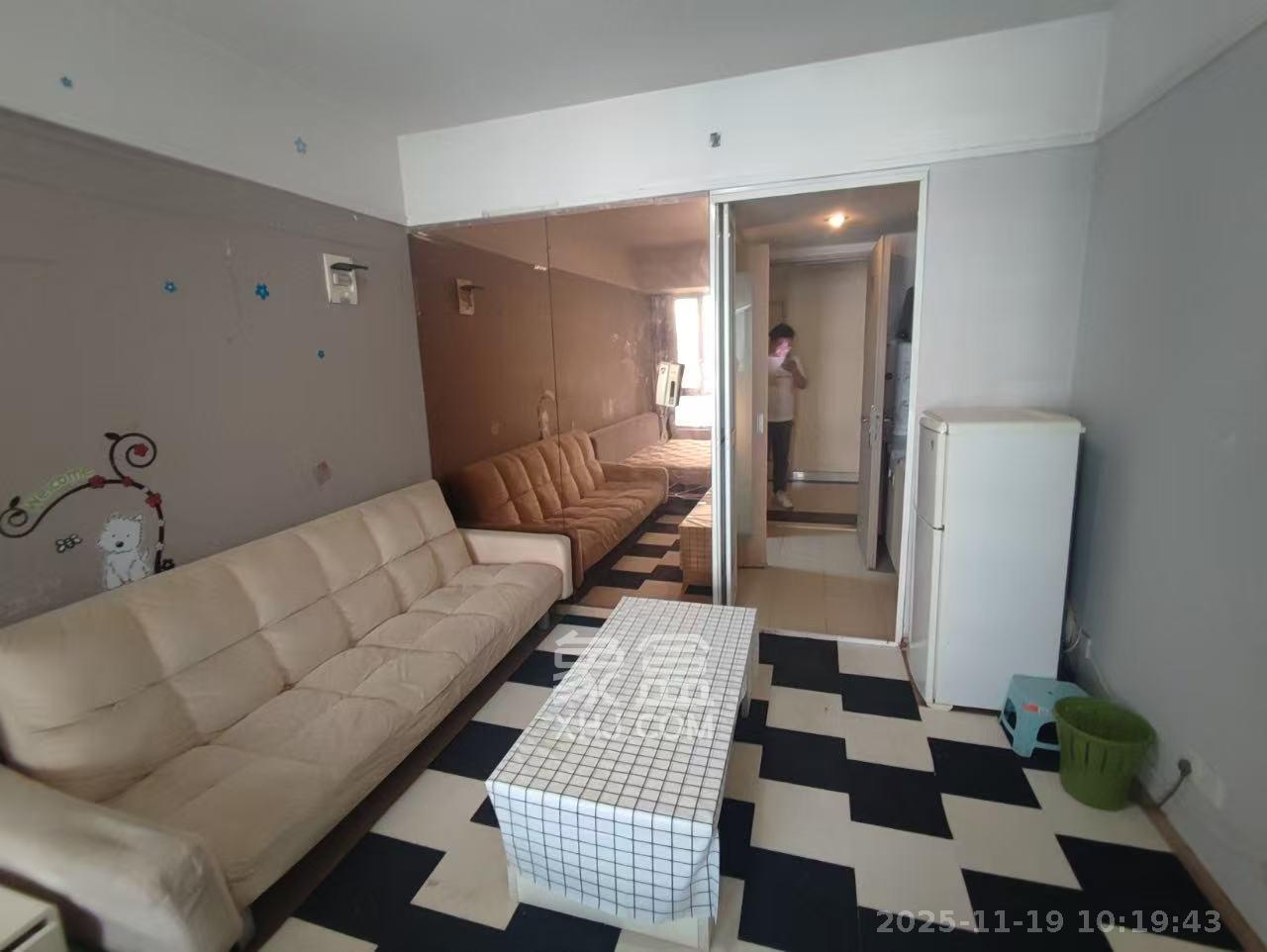 万科金色家园 1室1厅1卫 1200.0元/月 万科金色家园 1室1厅1卫 1200.0元/月室内图