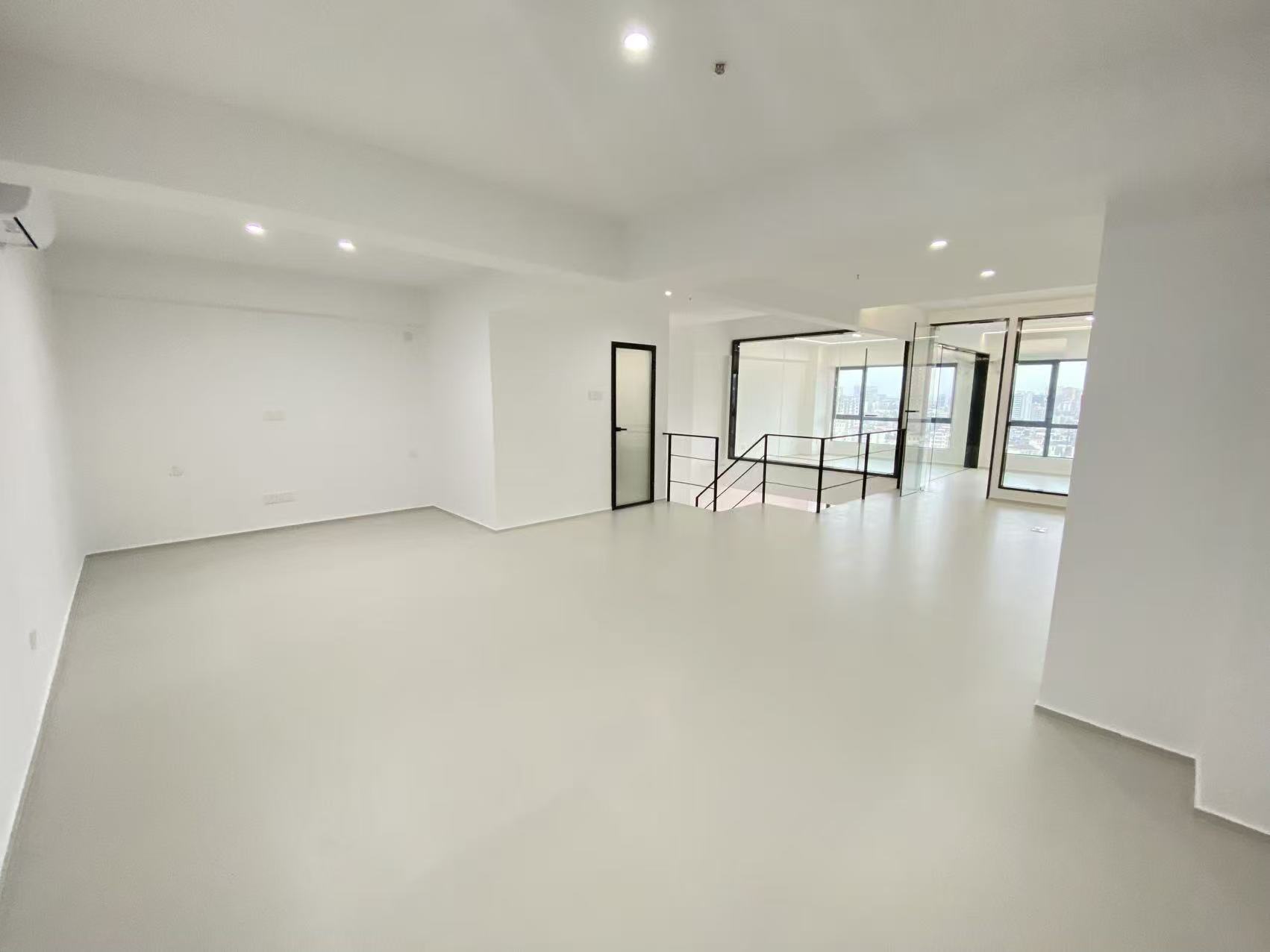 龙湖光年 1室0厅0卫 9800.0元/月 龙湖光年 1室0厅0卫 9800.0元/月室内图