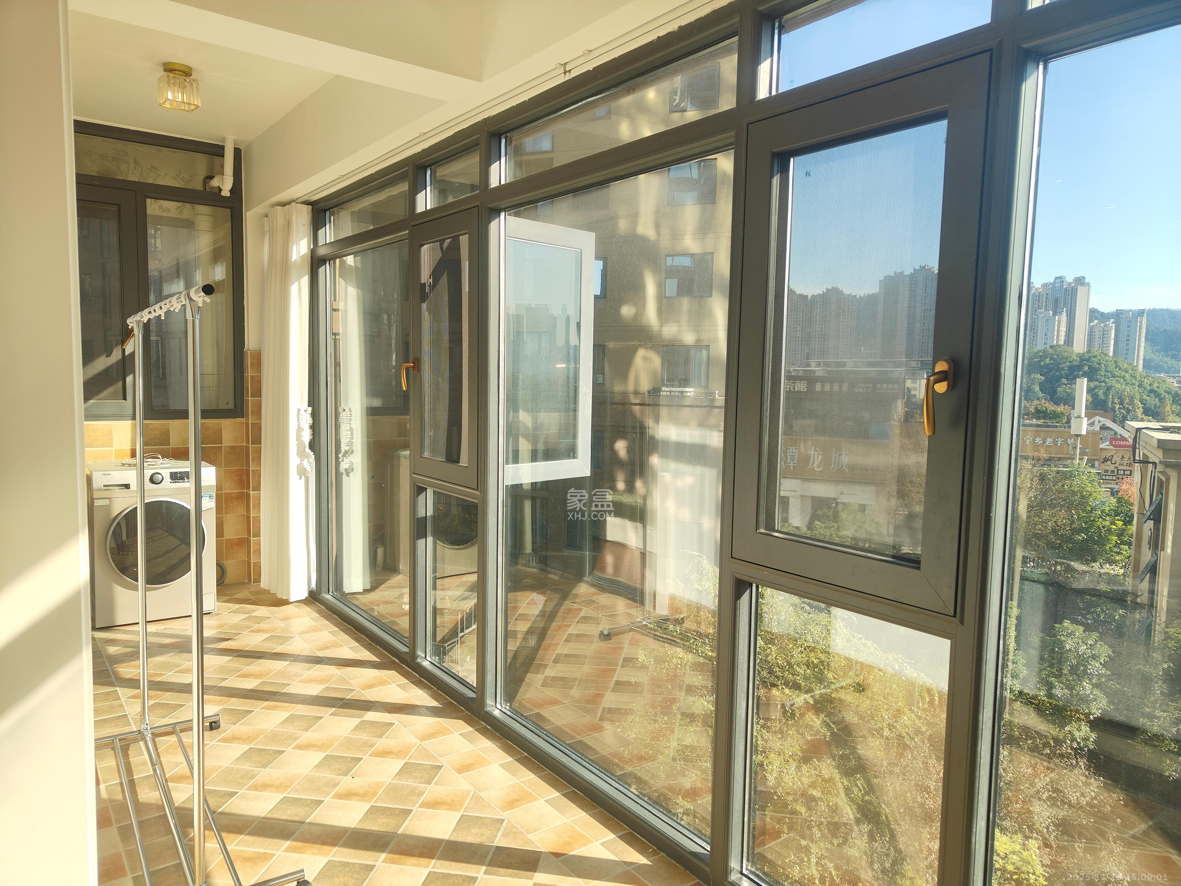 中建梅溪湖中心 4室2厅2卫 4800.0元/月 中建梅溪湖中心 4室2厅2卫 4800.0元/月室内图