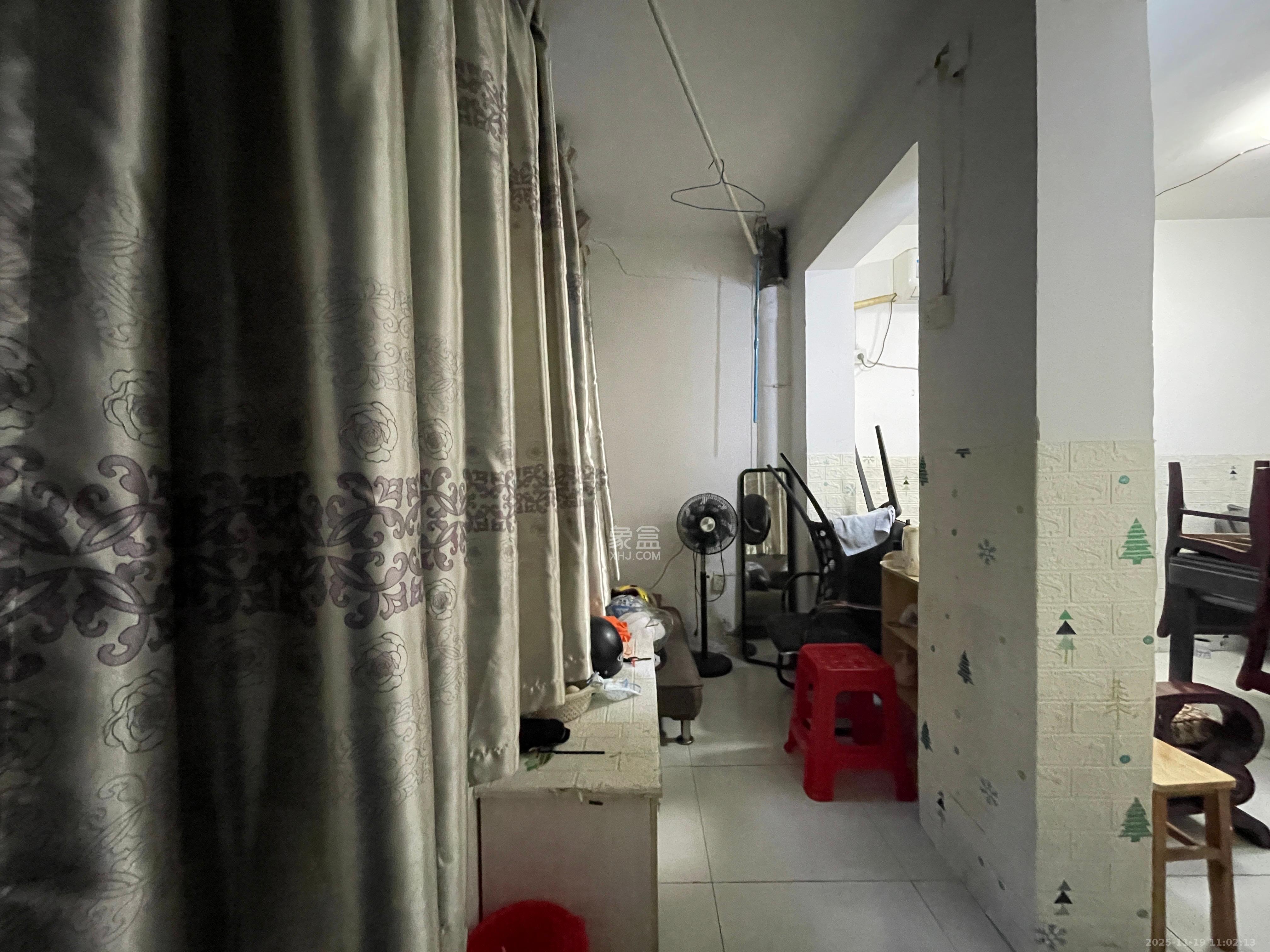 红旗区四片 1室1厅1卫 1200.0元/月 红旗区四片 1室1厅1卫 1200.0元/月室内图