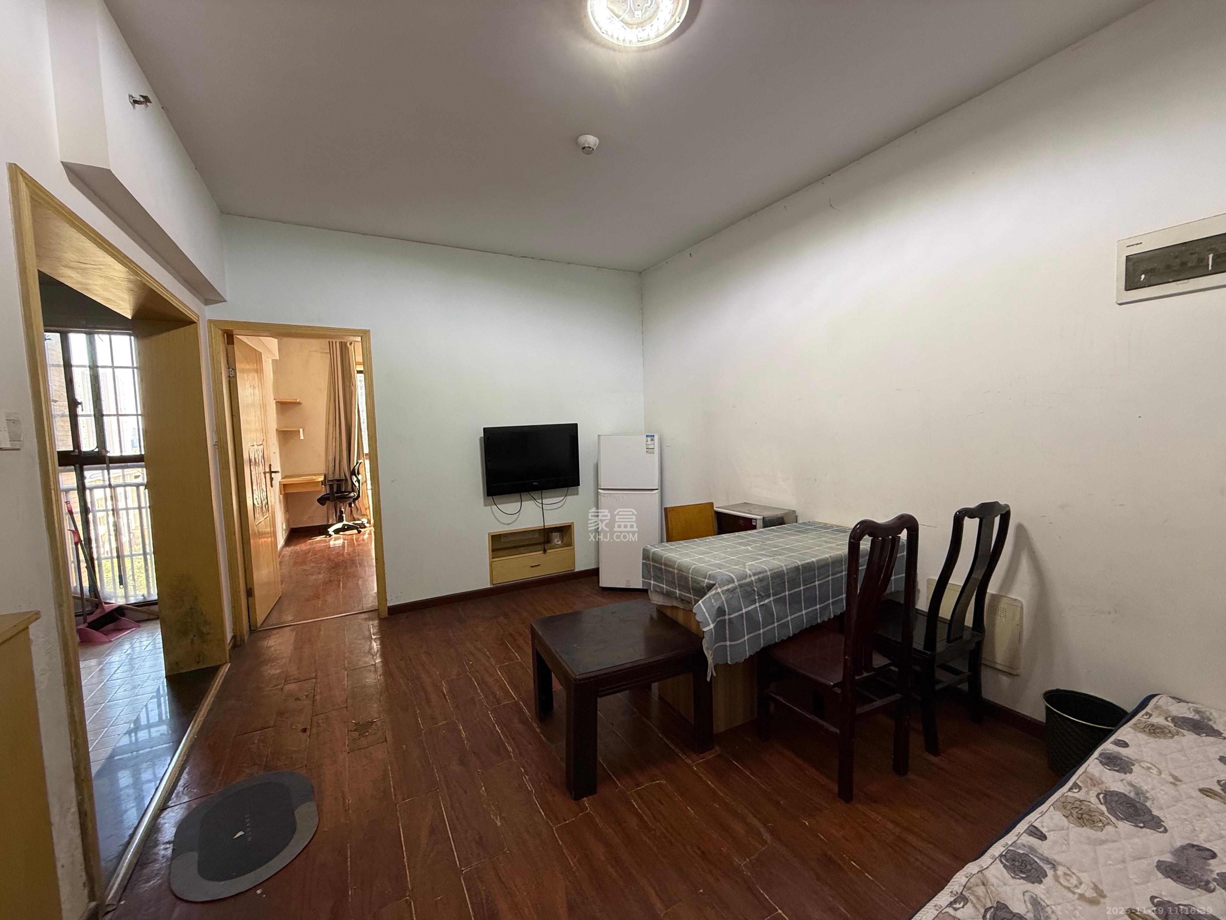 圆梦康乐城  1室1厅1卫    1200.0元/月室内图