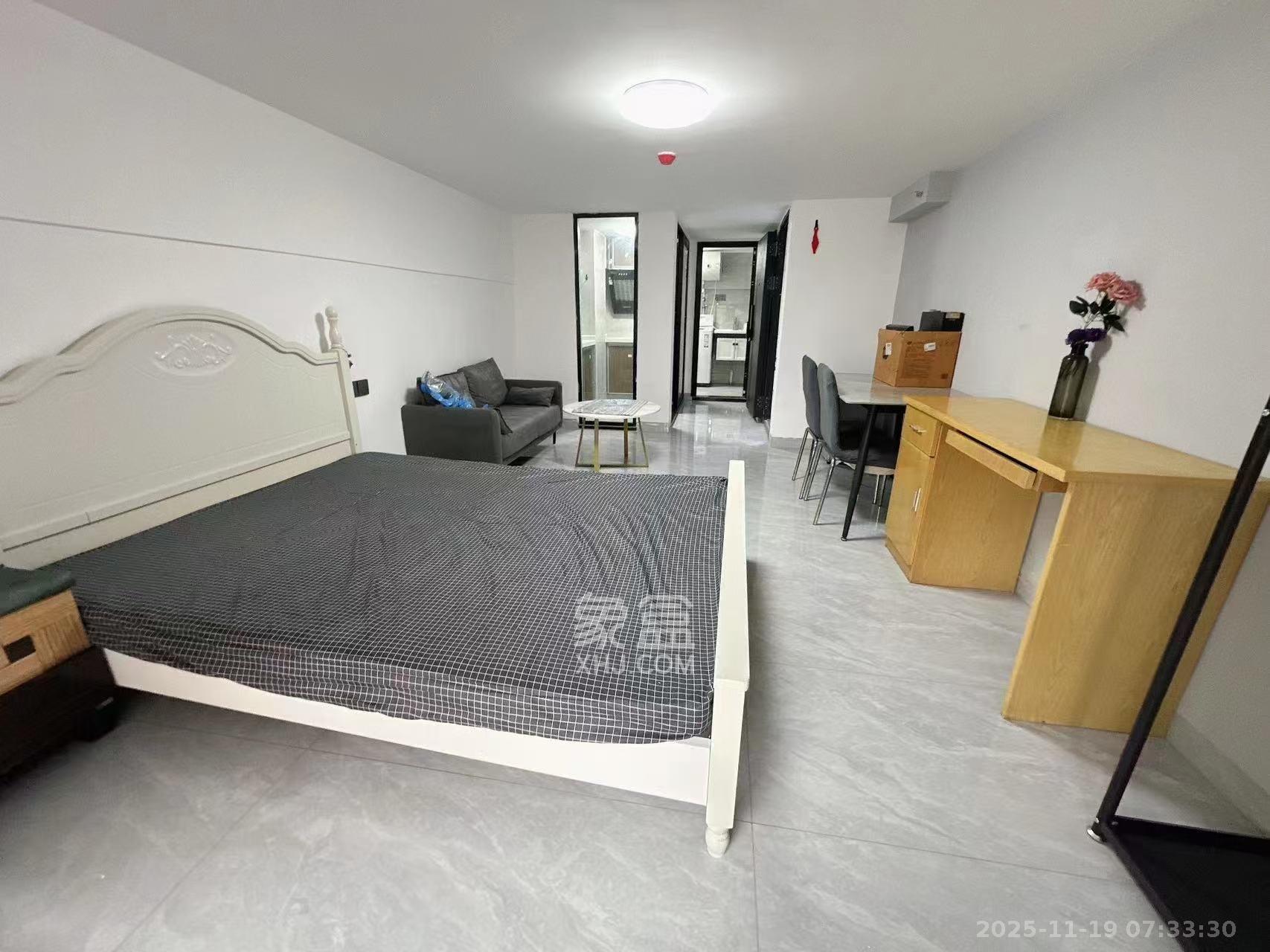 新城悦隽  1室1厅1卫    1050.0元/月