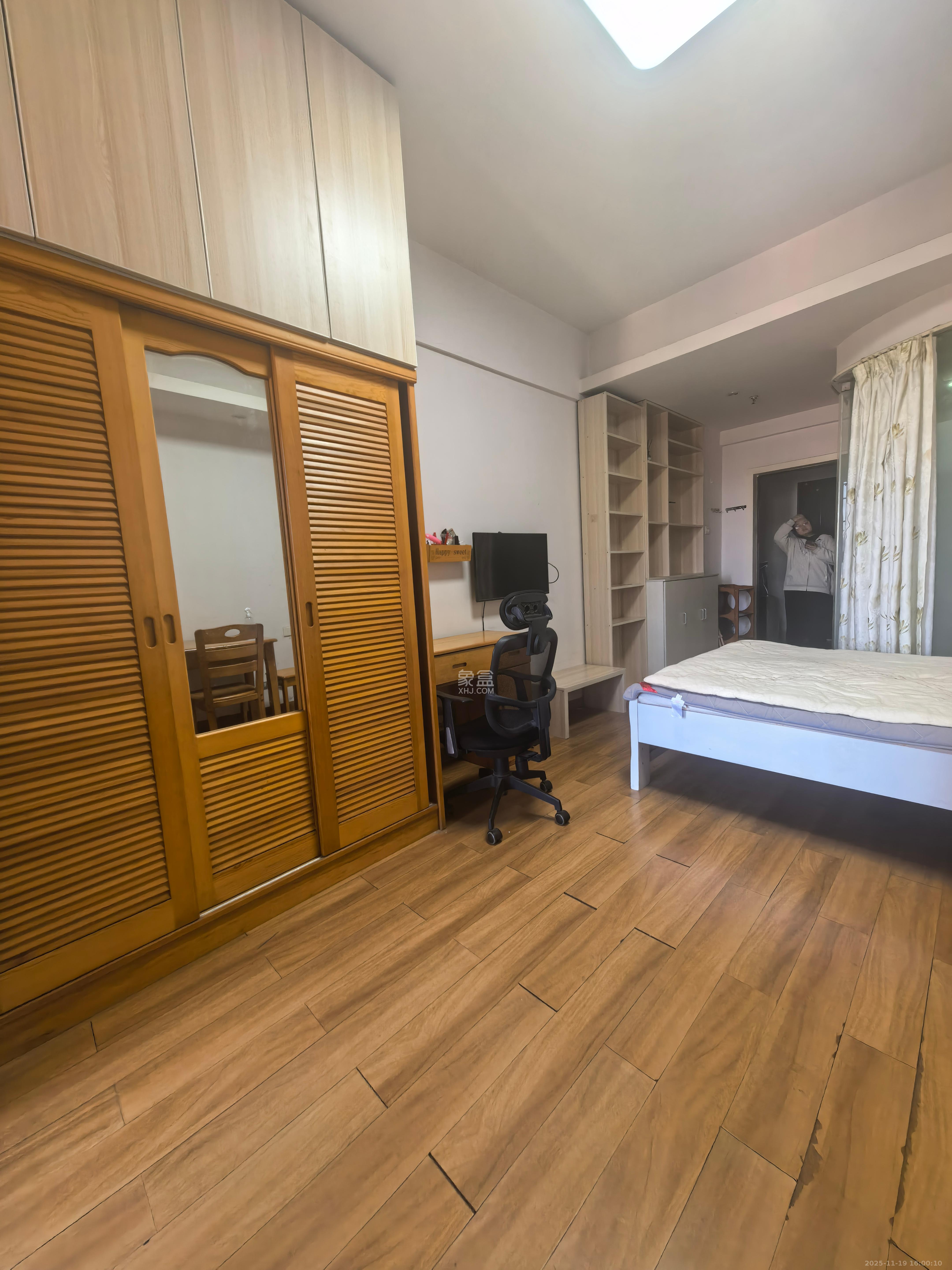 水岸世景 1室0厅0卫 1100.0元/月 水岸世景 1室0厅0卫 1100.0元/月室内图