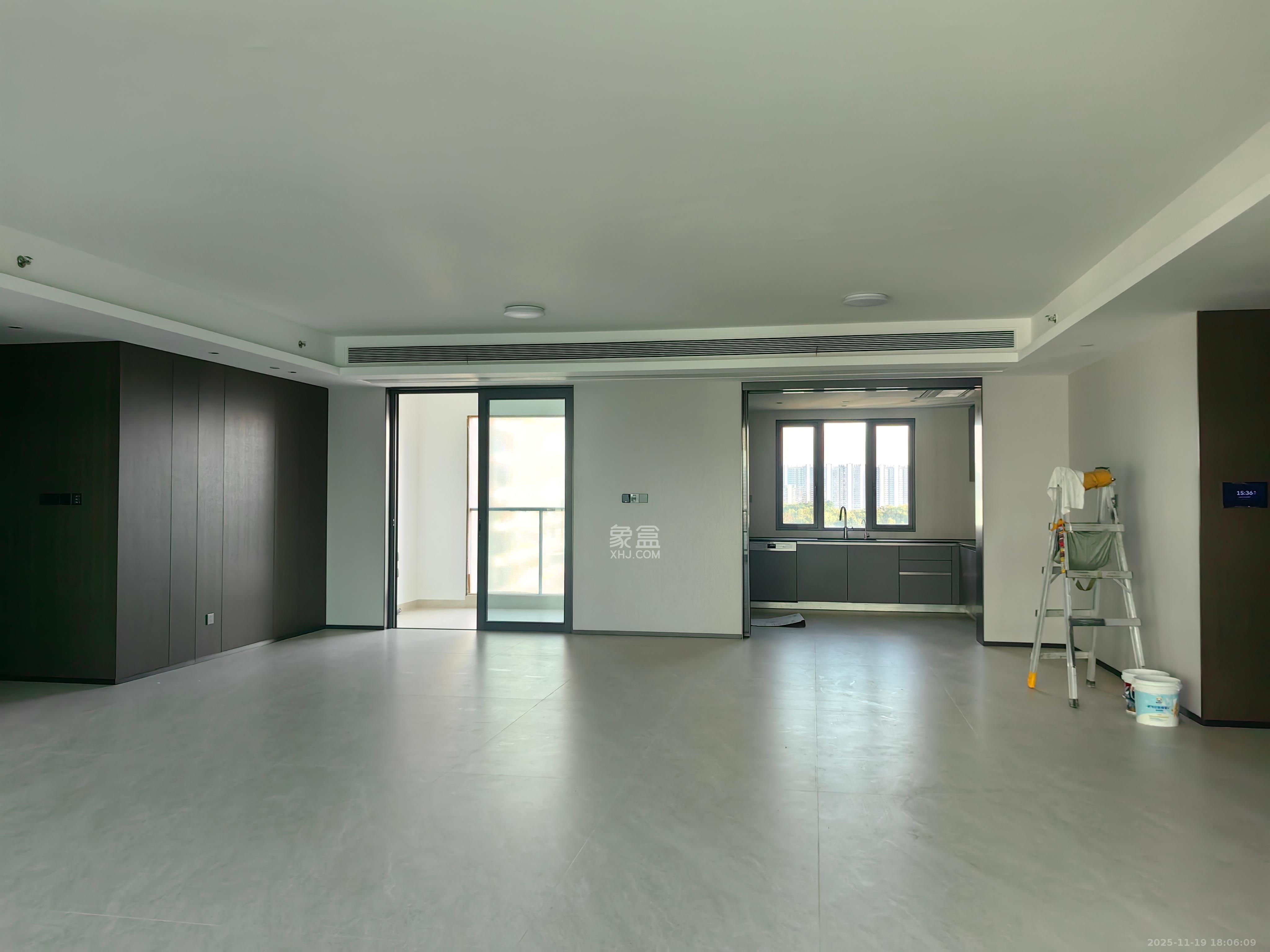 中海阅湘台 5室2厅3卫 16000.0元/月 中海阅湘台 5室2厅3卫 16000.0元/月室内图