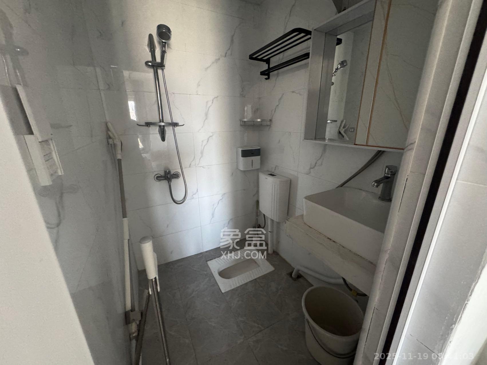 合能枫丹丽舍(柏悦名苑) 1室0厅0卫 1000.0元/月 合能枫丹丽舍(柏悦名苑) 1室0厅0卫 1000.0元/月室内图