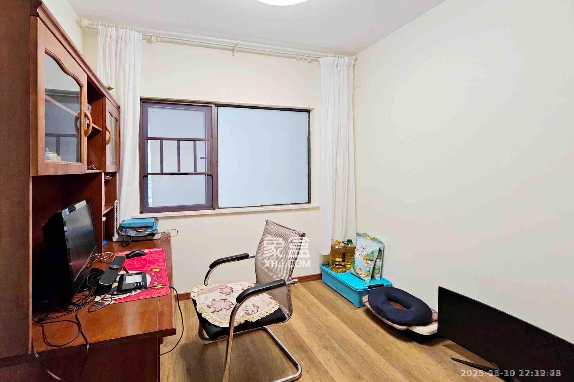 阳光城尚东湾凌云府 3室1厅1卫 2500.0元/月 阳光城尚东湾凌云府 3室1厅1卫 2500.0元/月室内图