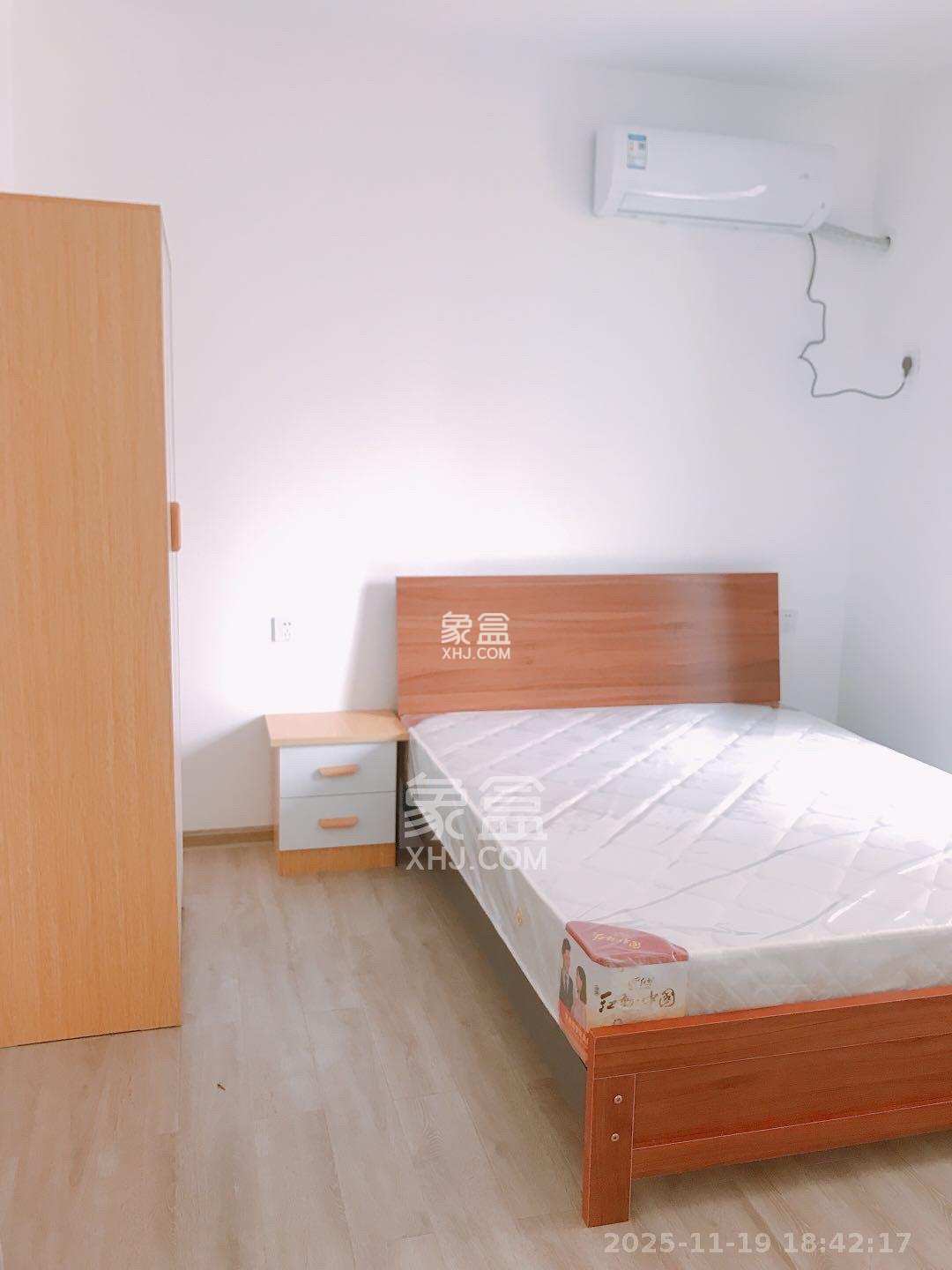 五矿紫湖香醍 2室2厅1卫 1600.0元/月 五矿紫湖香醍 2室2厅1卫 1600.0元/月室内图