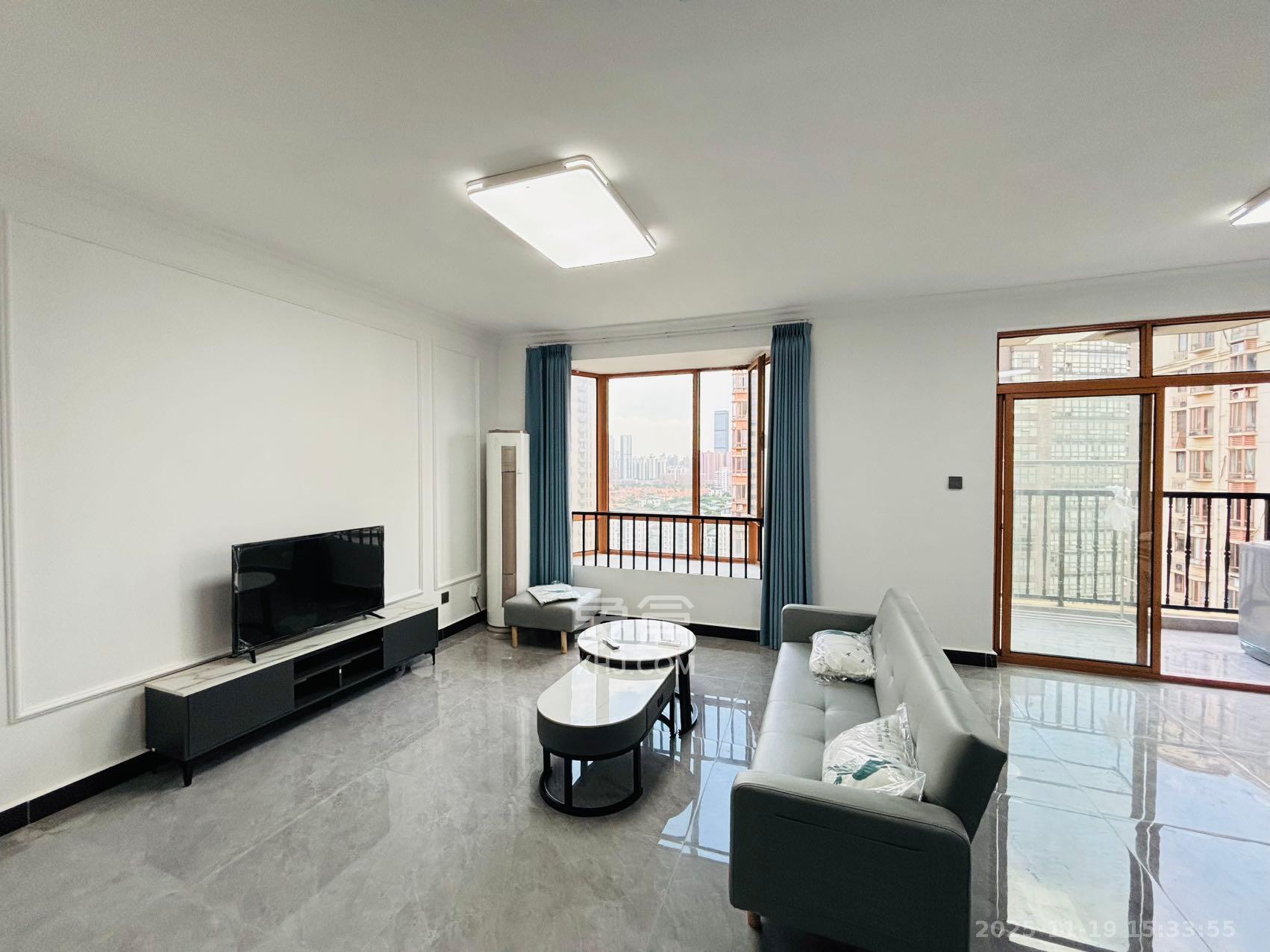 世嘉国际华城 2室2厅1卫 2800.0元/月 世嘉国际华城 2室2厅1卫 2800.0元/月室内图