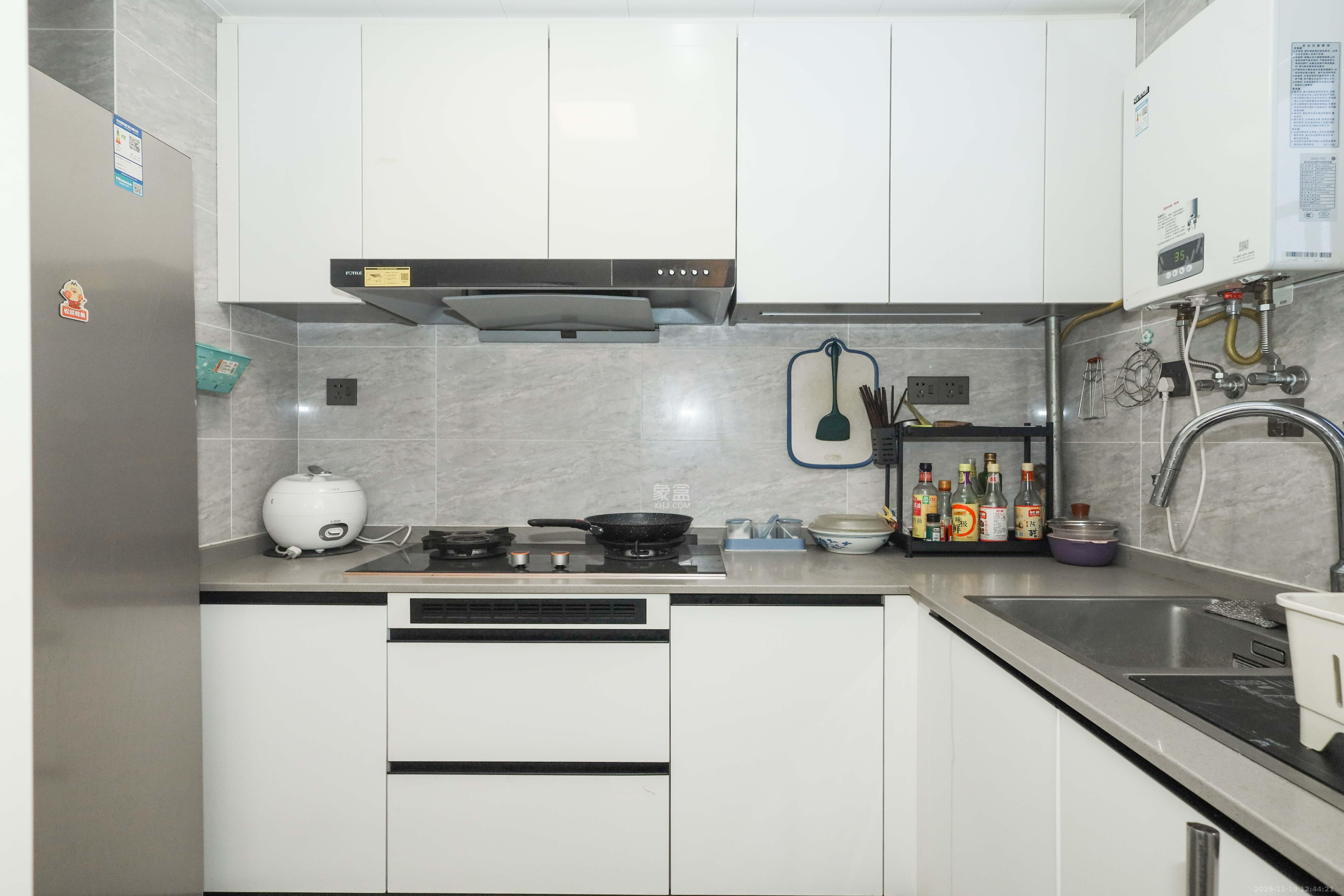 万科金色梦想B区 3室2厅2卫 145.0万 万科金色梦想B区 3室2厅2卫 145.0万厨房