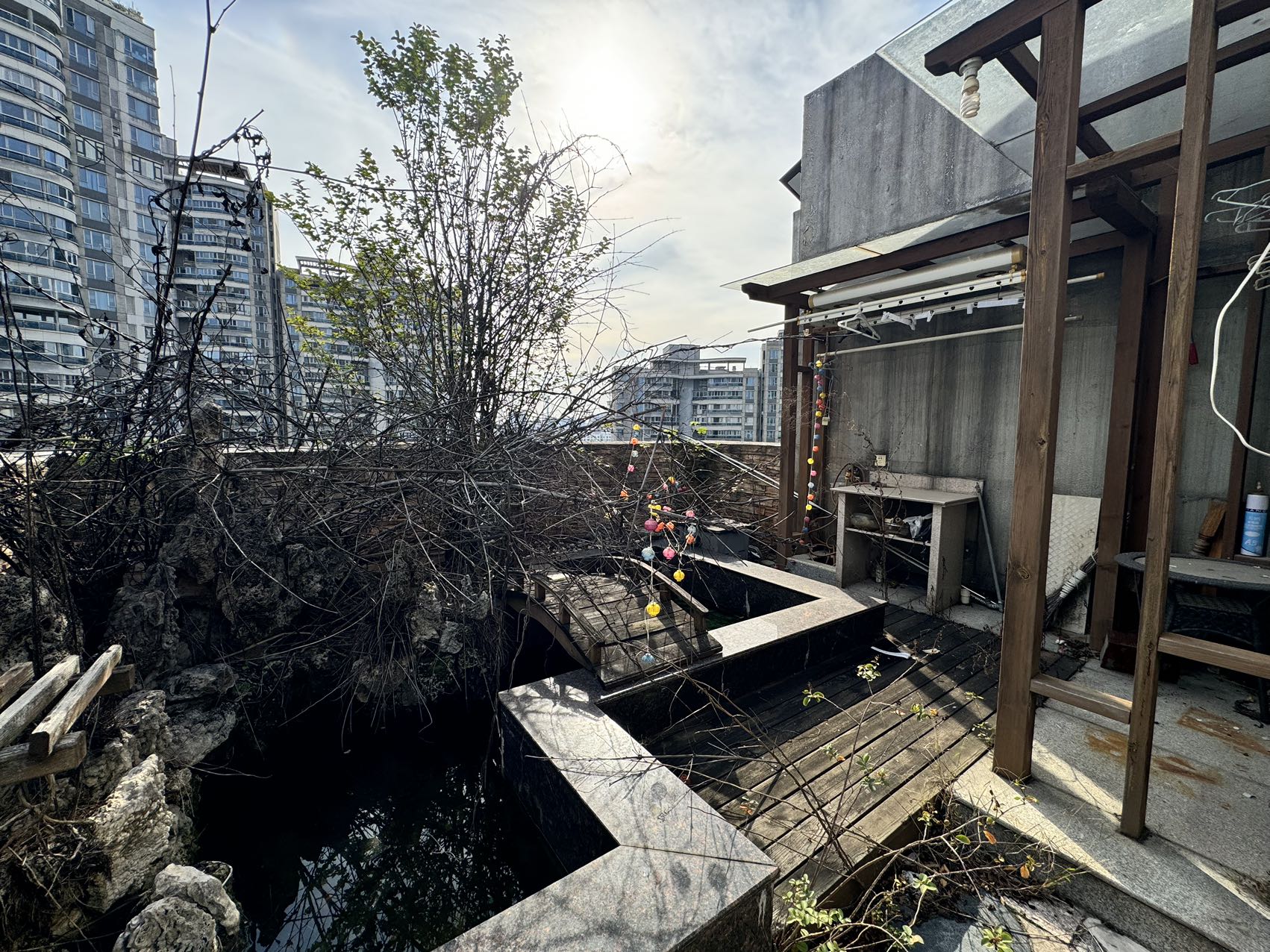 丽景滨江  5室3厅3卫    226.0万室内图