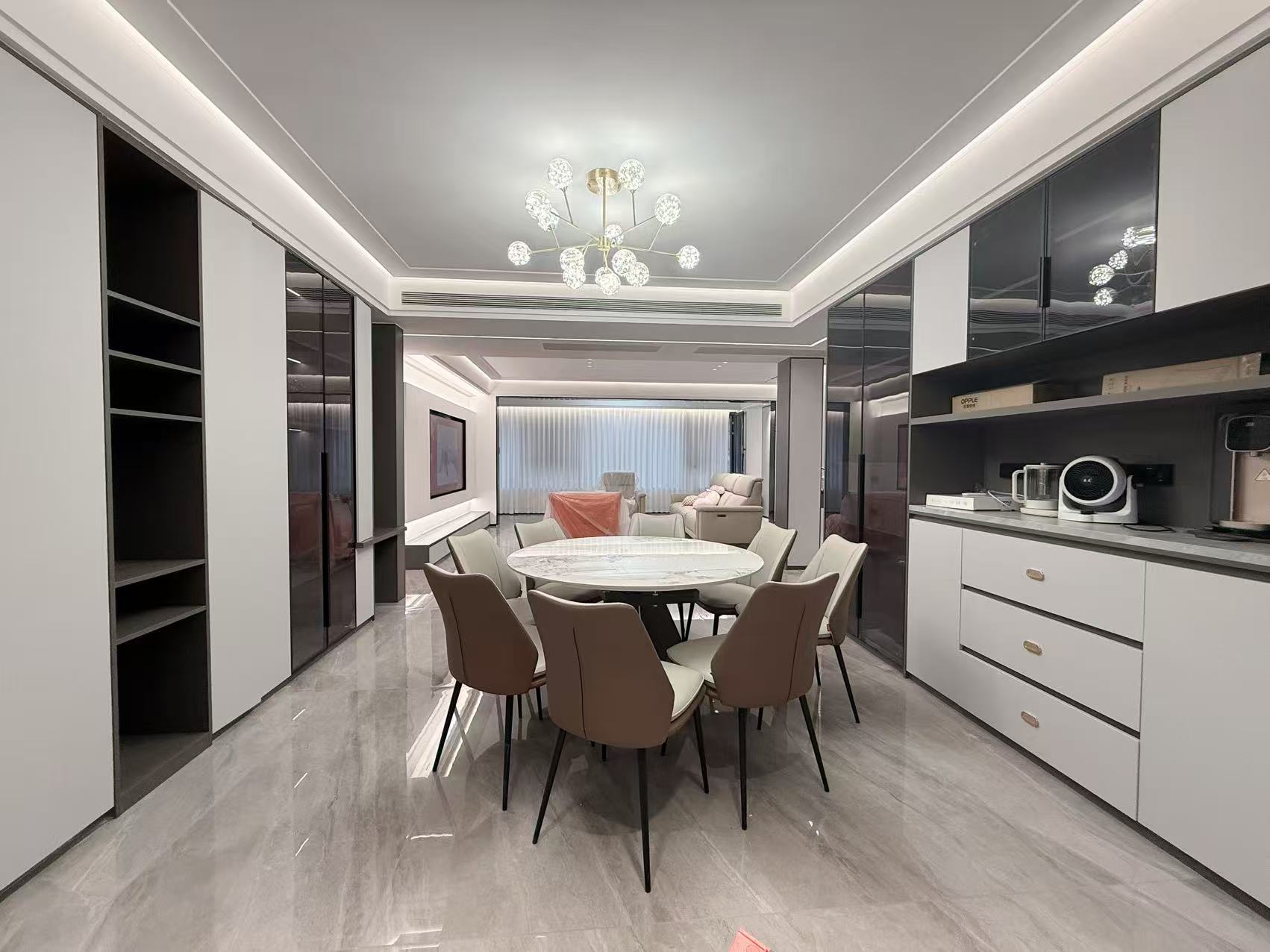 建发央著（悦发央著）  1室0厅0卫    180.0万室内图