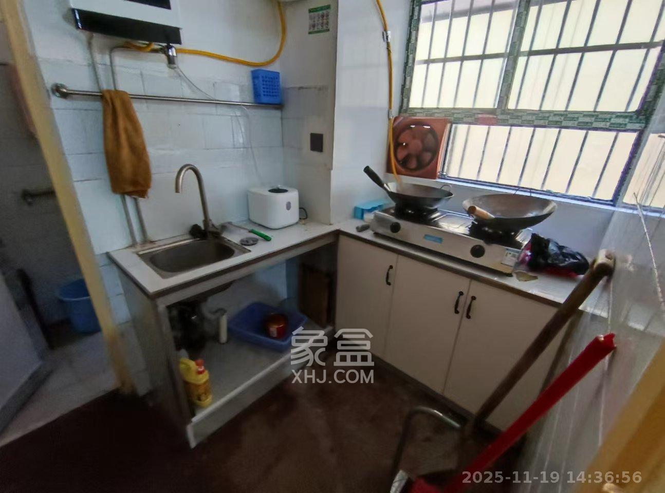 人民新村  1室1厅1卫    1500.0元/月室内图