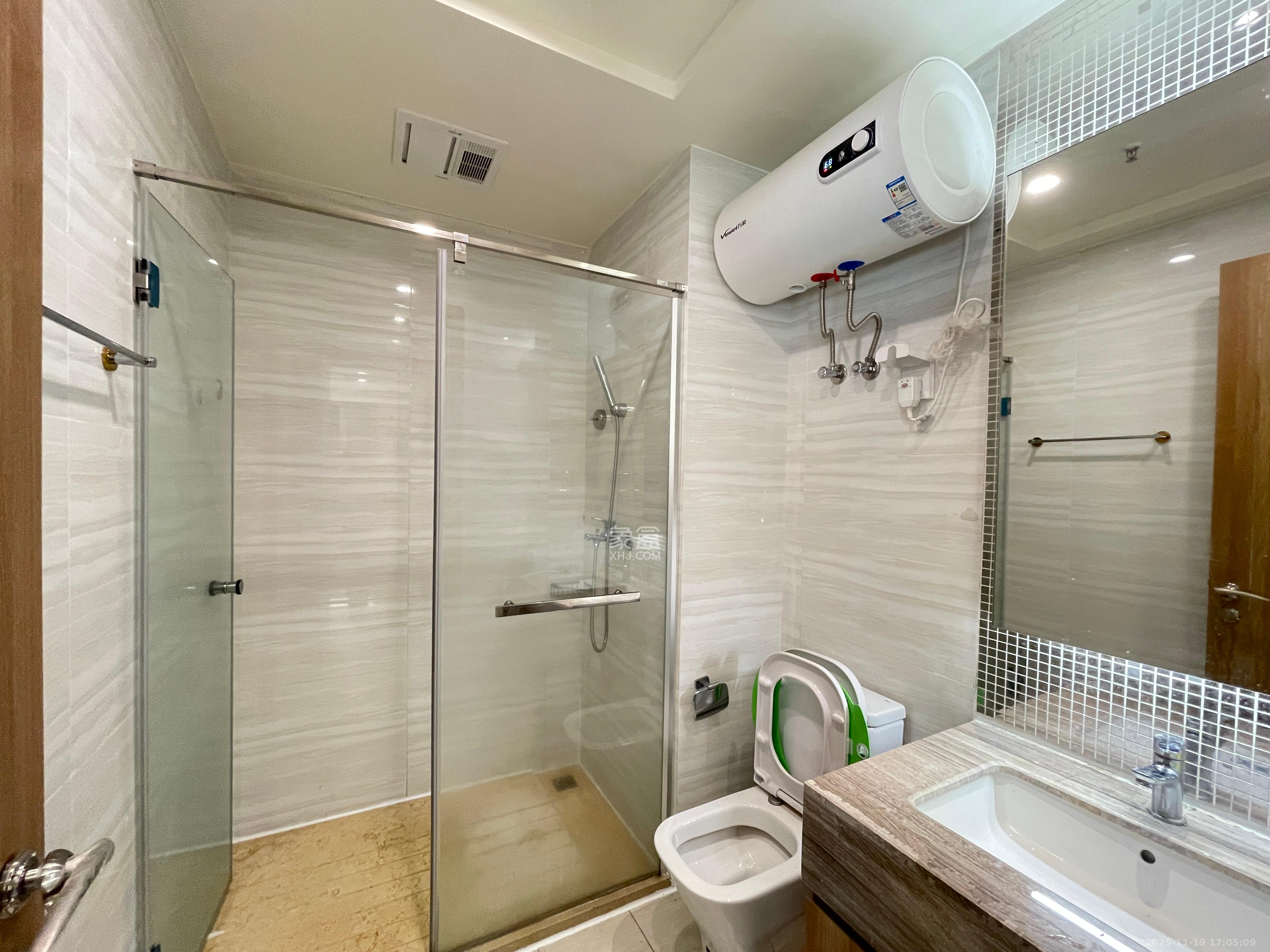 恒大清澜苑（恒大御景半岛四期）  1室1厅1卫    2200.0元/月室内图