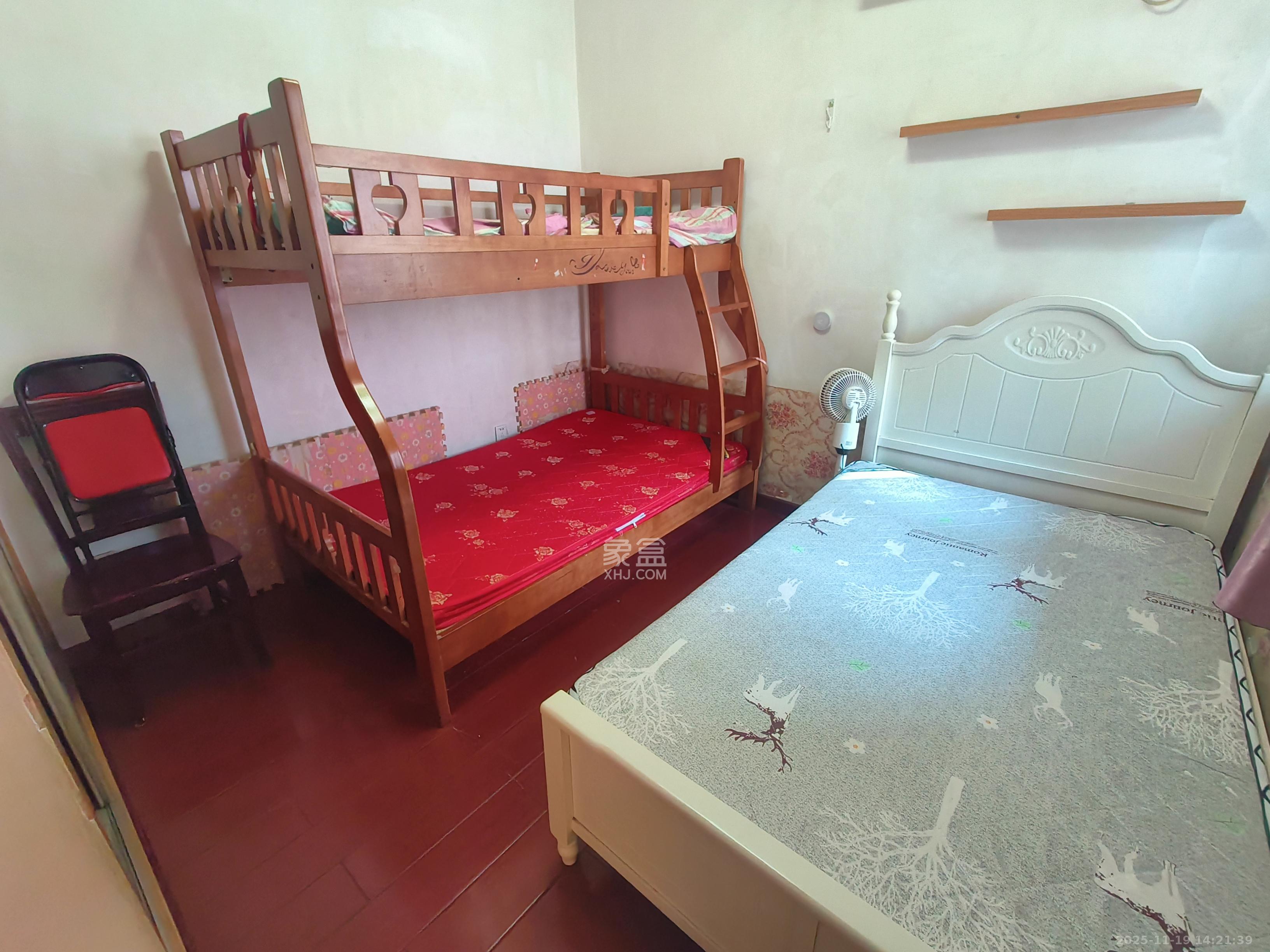 万国城(当代满庭春MOMA)二期 2室2厅1卫 2200.0元/月 万国城(当代满庭春MOMA)二期 2室2厅1卫 2200.0元/月室内图