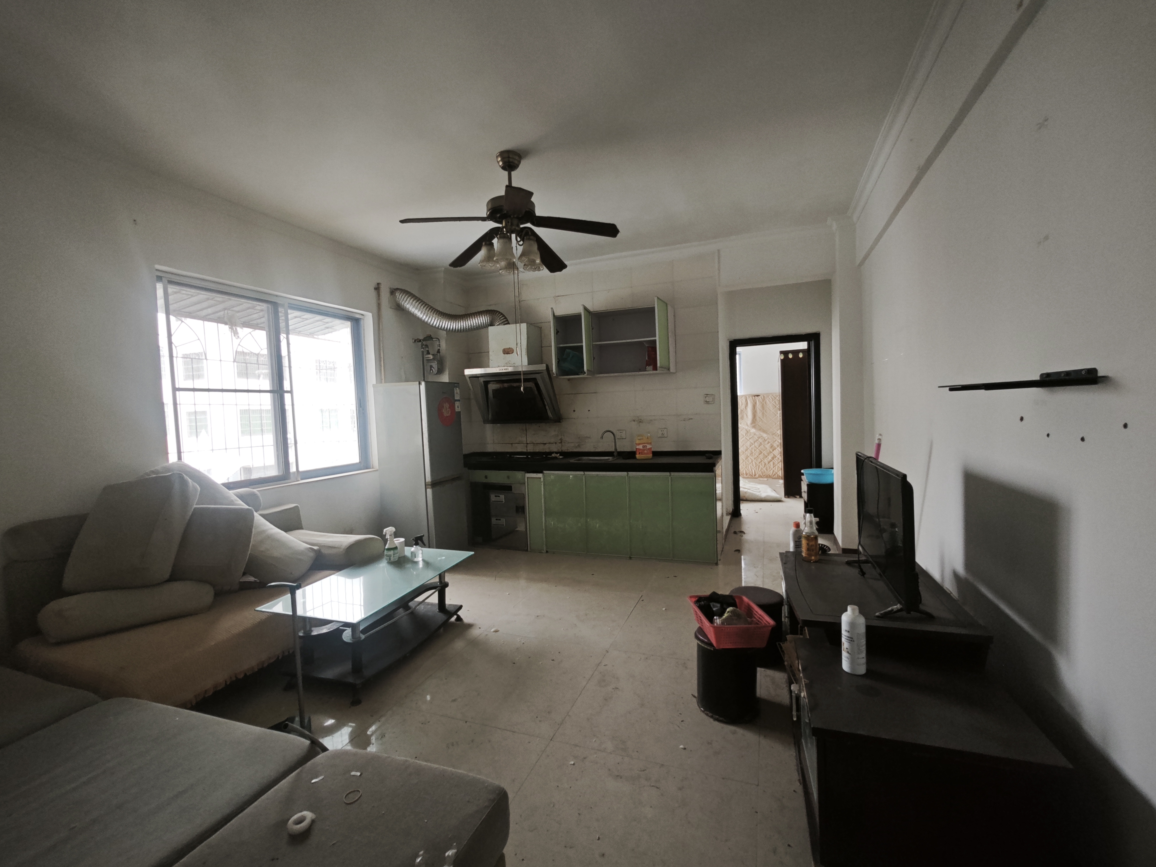 滨江花园(青年路) 2室1厅1卫 2000.0元/月 滨江花园(青年路) 2室1厅1卫 2000.0元/月室内图