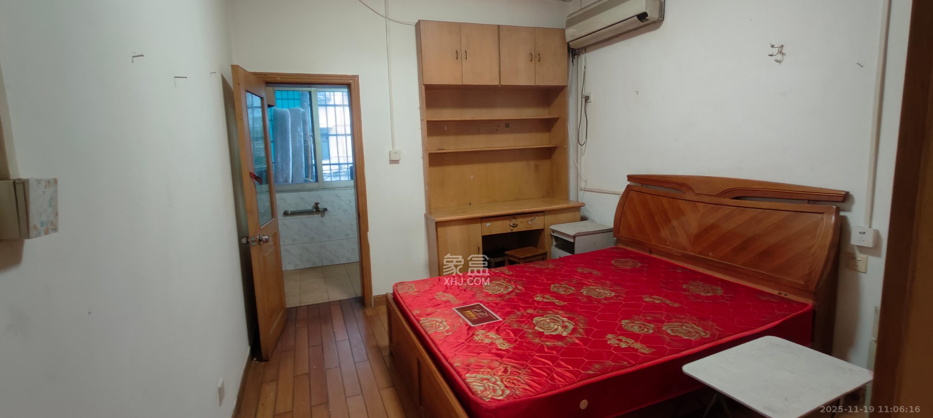 上麻园岭散盘  3室1厅1卫    2300.0元/月室内图