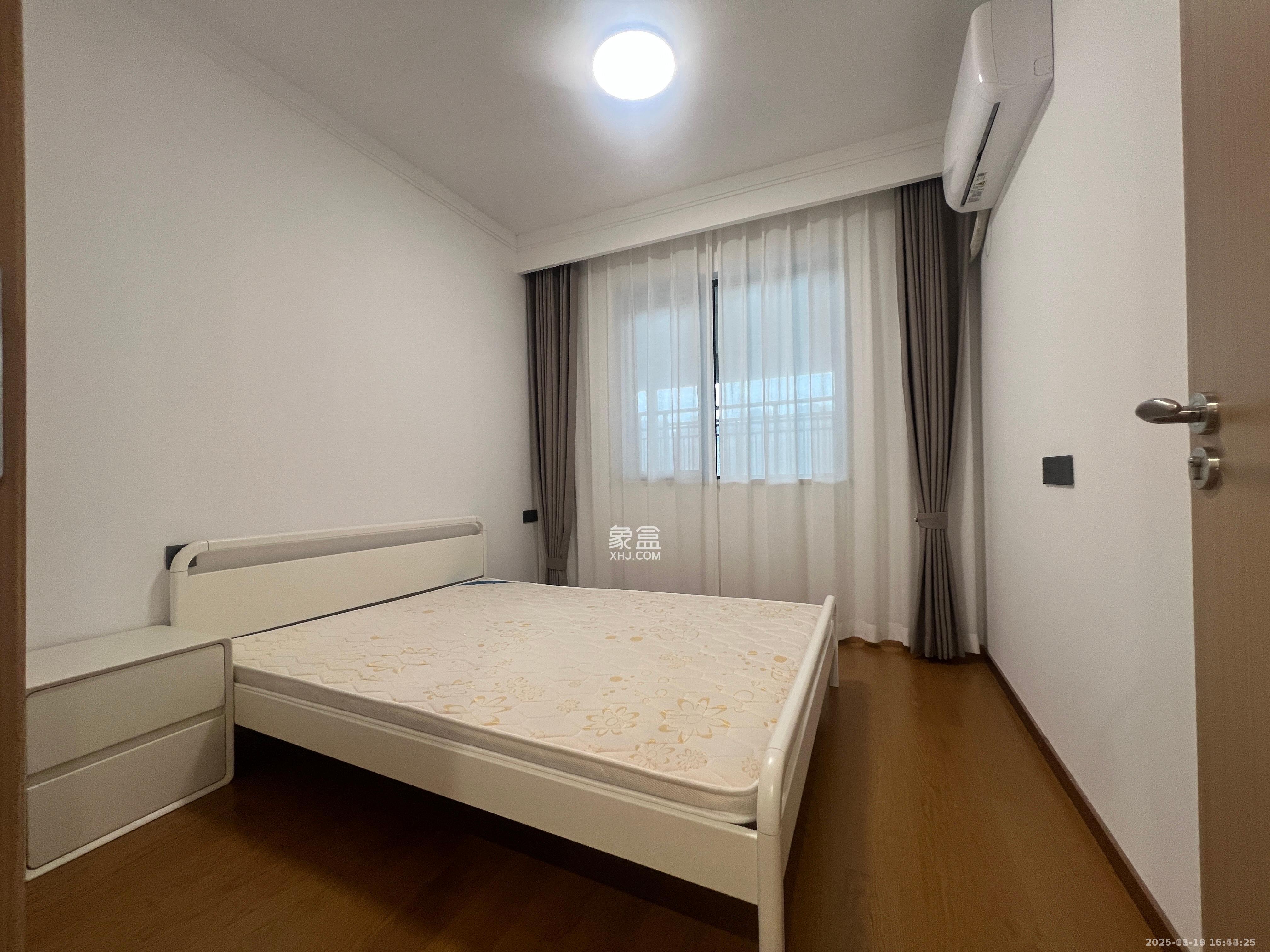 旭辉雨花郡  1室0厅0卫    3800.0元/月室内图