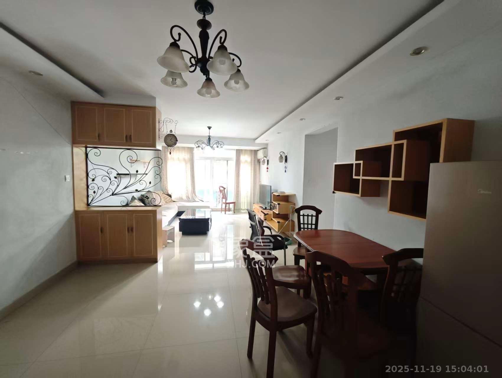 江临天下  1室1厅1卫    2000.0元/月室内图