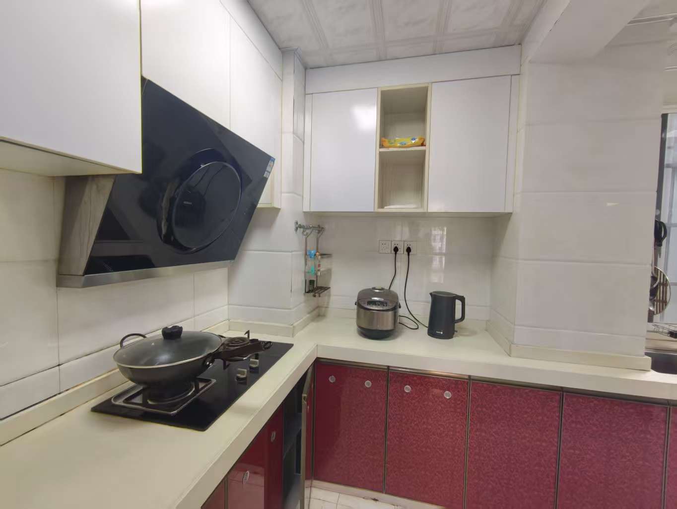 海航城  4室2厅2卫    160.0万