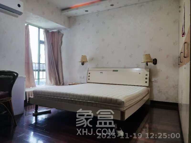 锦绣华天  3室2厅2卫    3000.0元/月室内图