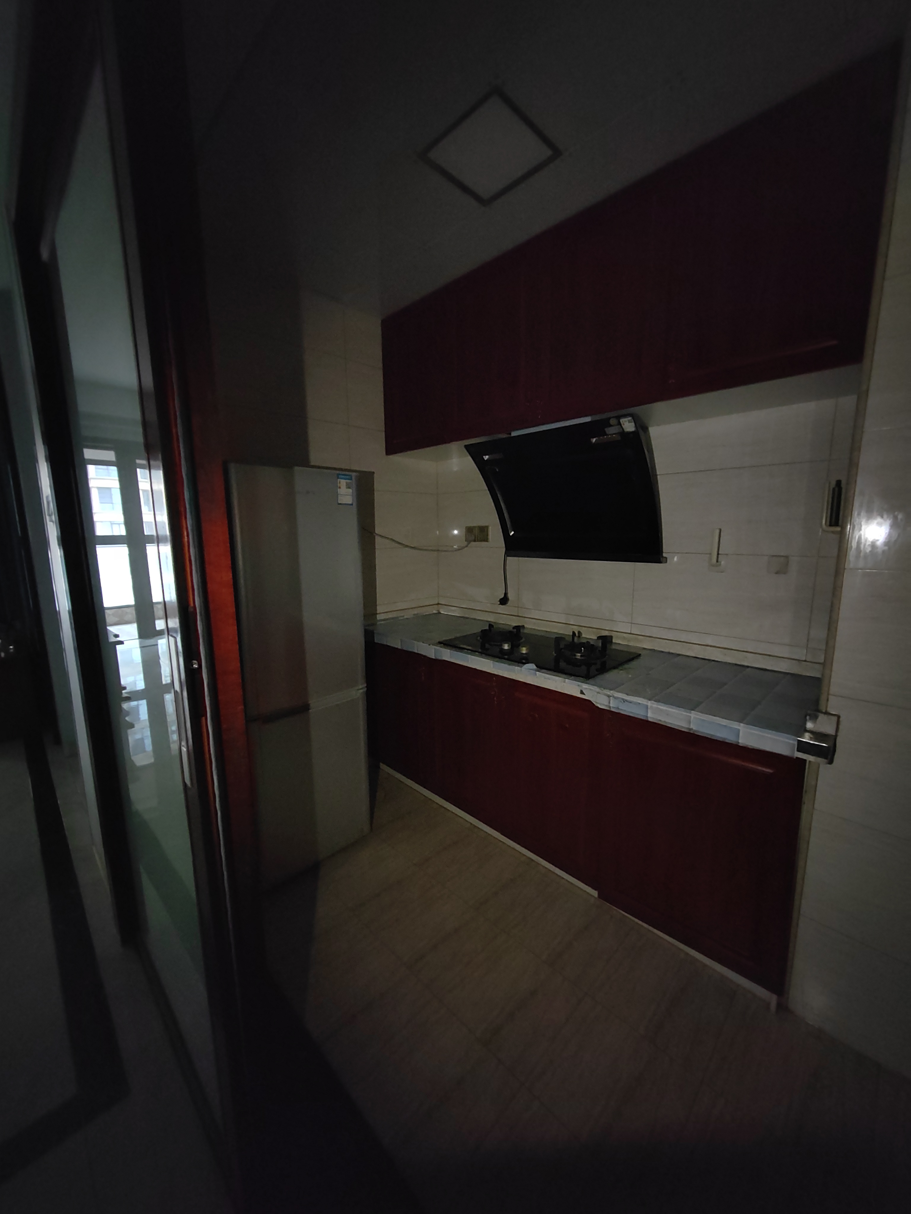 罗曼帝克  2室1厅1卫    1900.0元/月