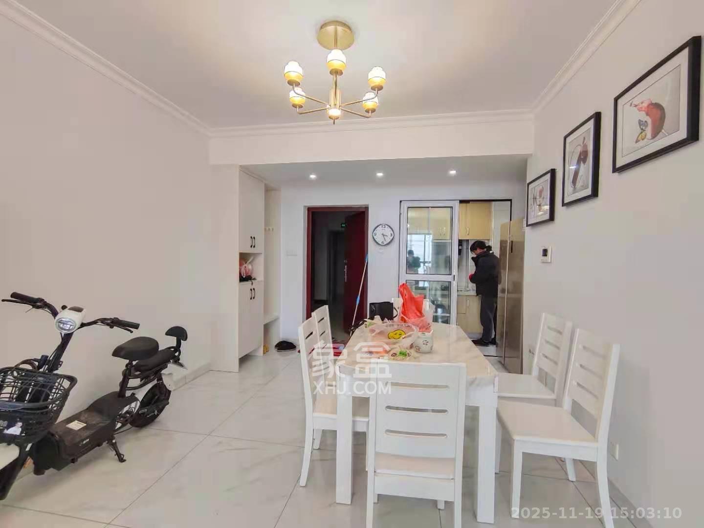 水墨林溪 3室2厅2卫 3200.0元/月 水墨林溪 3室2厅2卫 3200.0元/月室内图