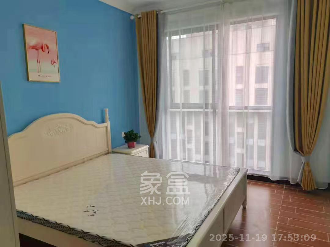 江南华府  3室2厅1卫    2600.0元/月室内图