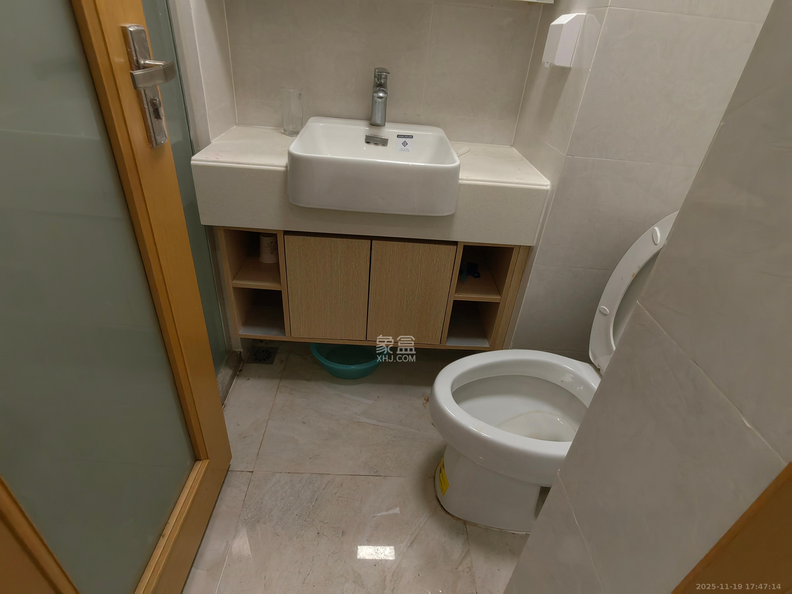 中海国际二期  1室1厅1卫    1000.0元/月