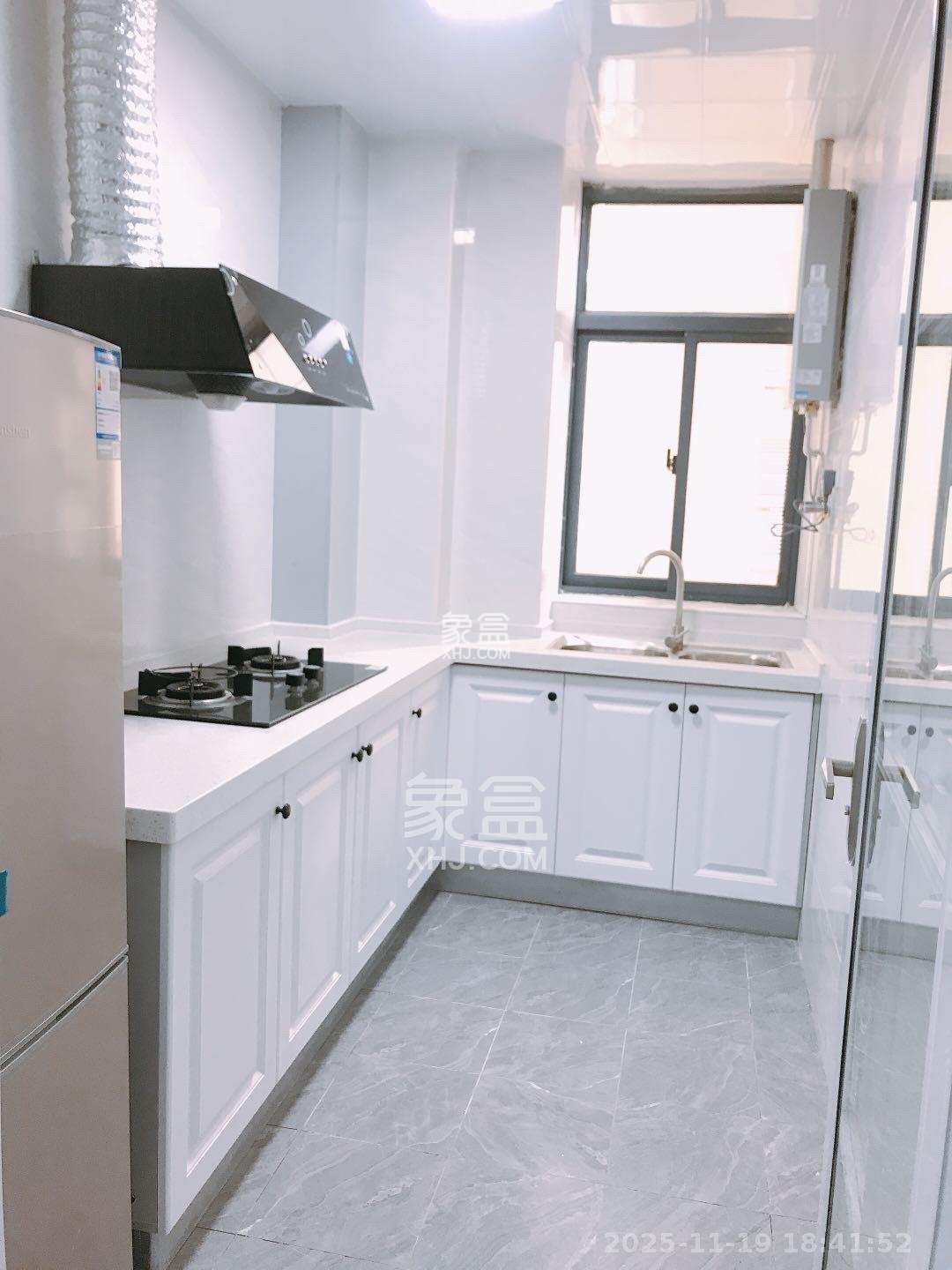 五矿紫湖香醍 2室2厅1卫 1600.0元/月 五矿紫湖香醍 2室2厅1卫 1600.0元/月室内图