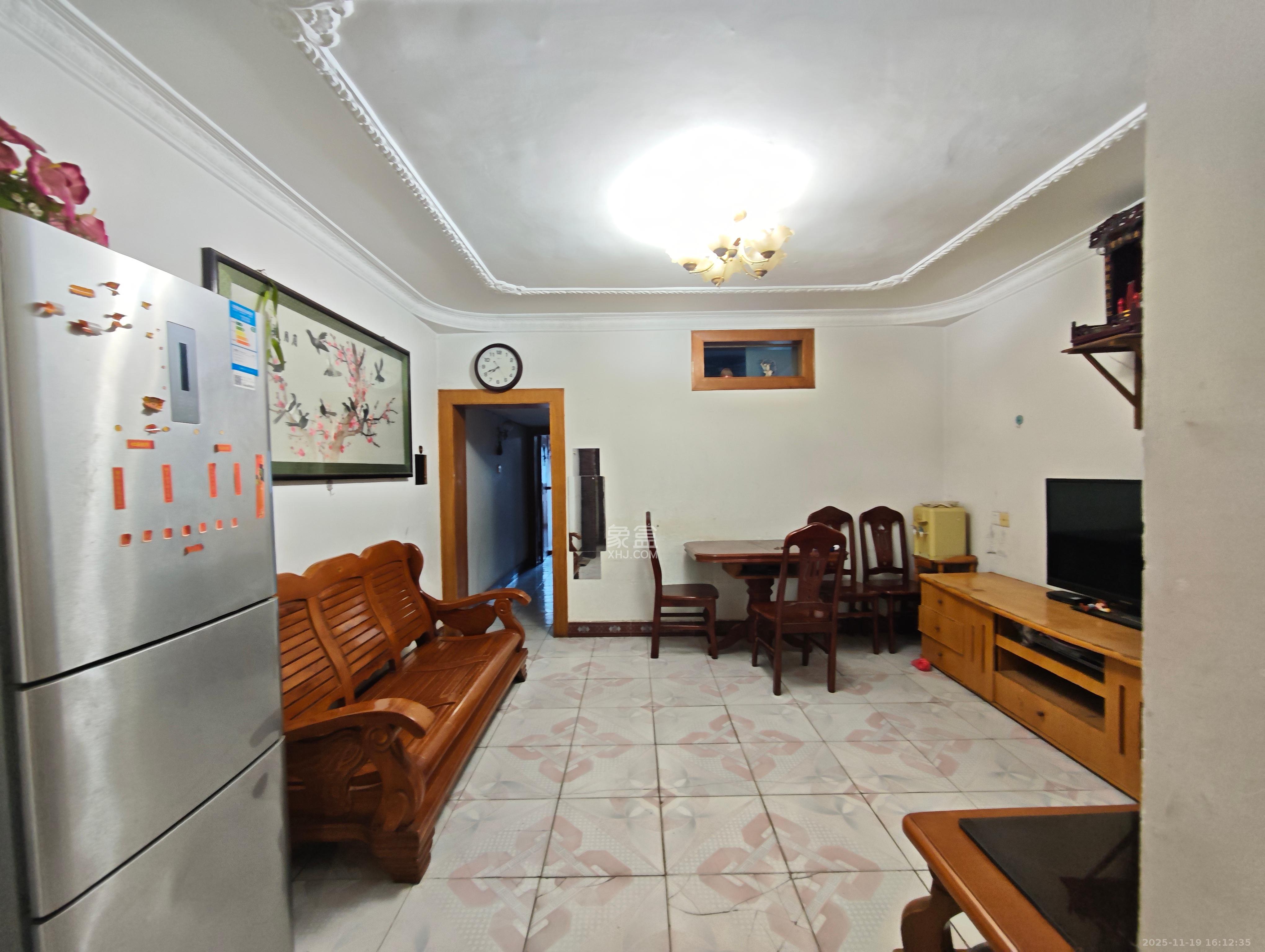 湘丰外贸宿舍 2室1厅1卫 900.0元/月 湘丰外贸宿舍 2室1厅1卫 900.0元/月室内图