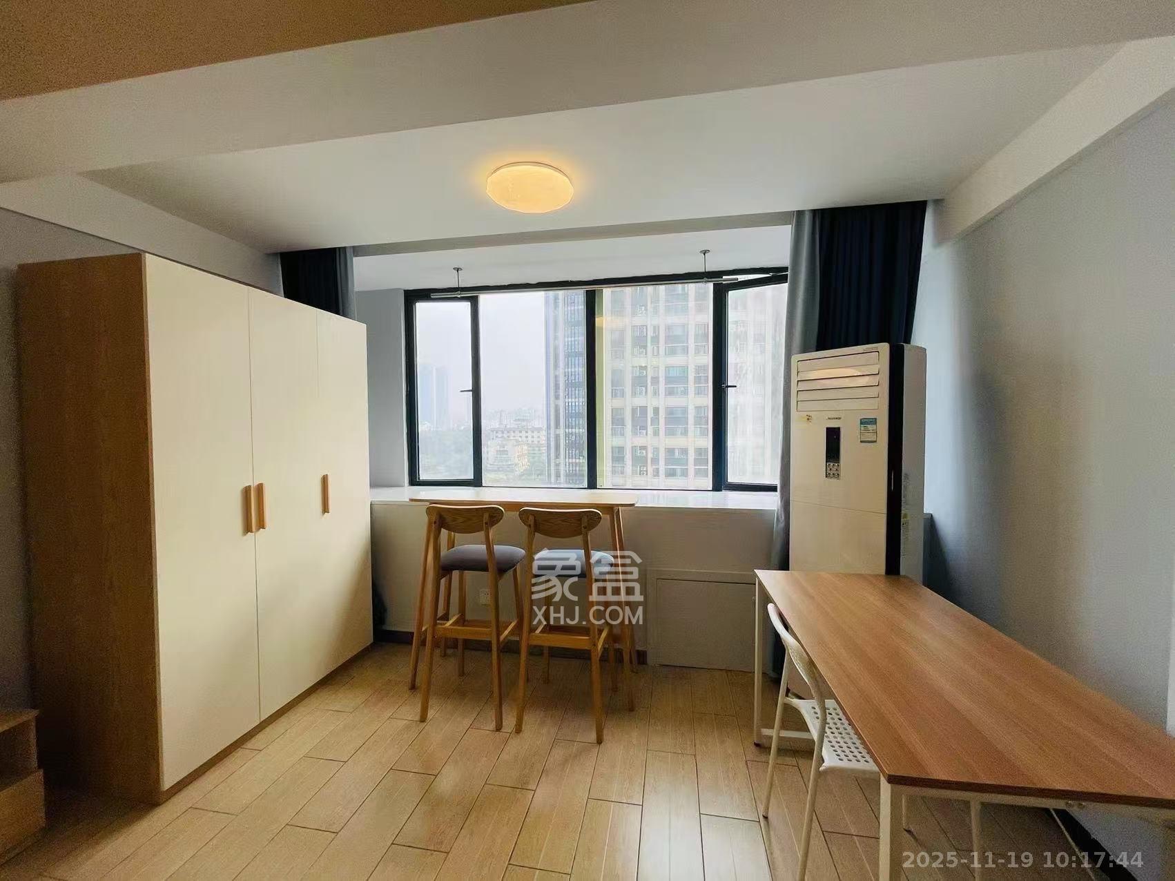 观园国际公寓  1室0厅1卫    1800.0元/月室内图