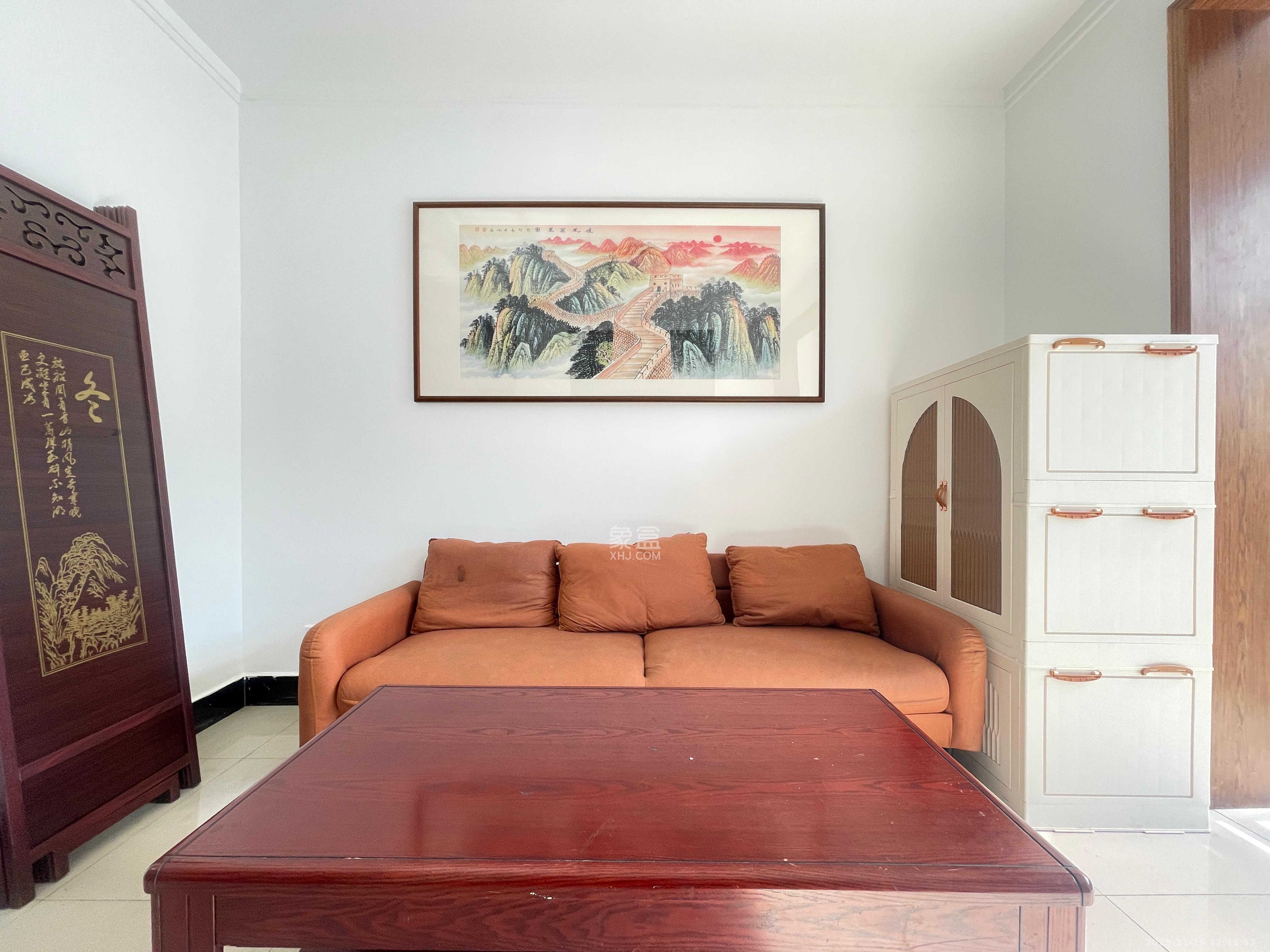 万国城(当代满庭春MOMA)一期 1室2厅1卫 1800.0元/月 万国城(当代满庭春MOMA)一期 1室2厅1卫 1800.0元/月室内图