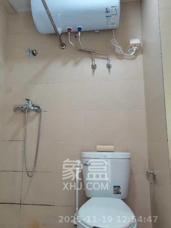 万科金色家园  1室1厅1卫    1200.0元/月室内图