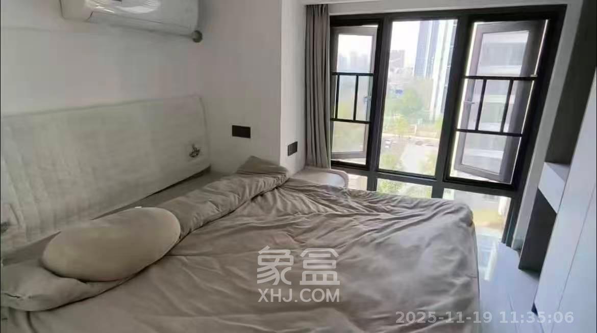 清控湖山雅居北区  2室1厅1卫    1800.0元/月室内图