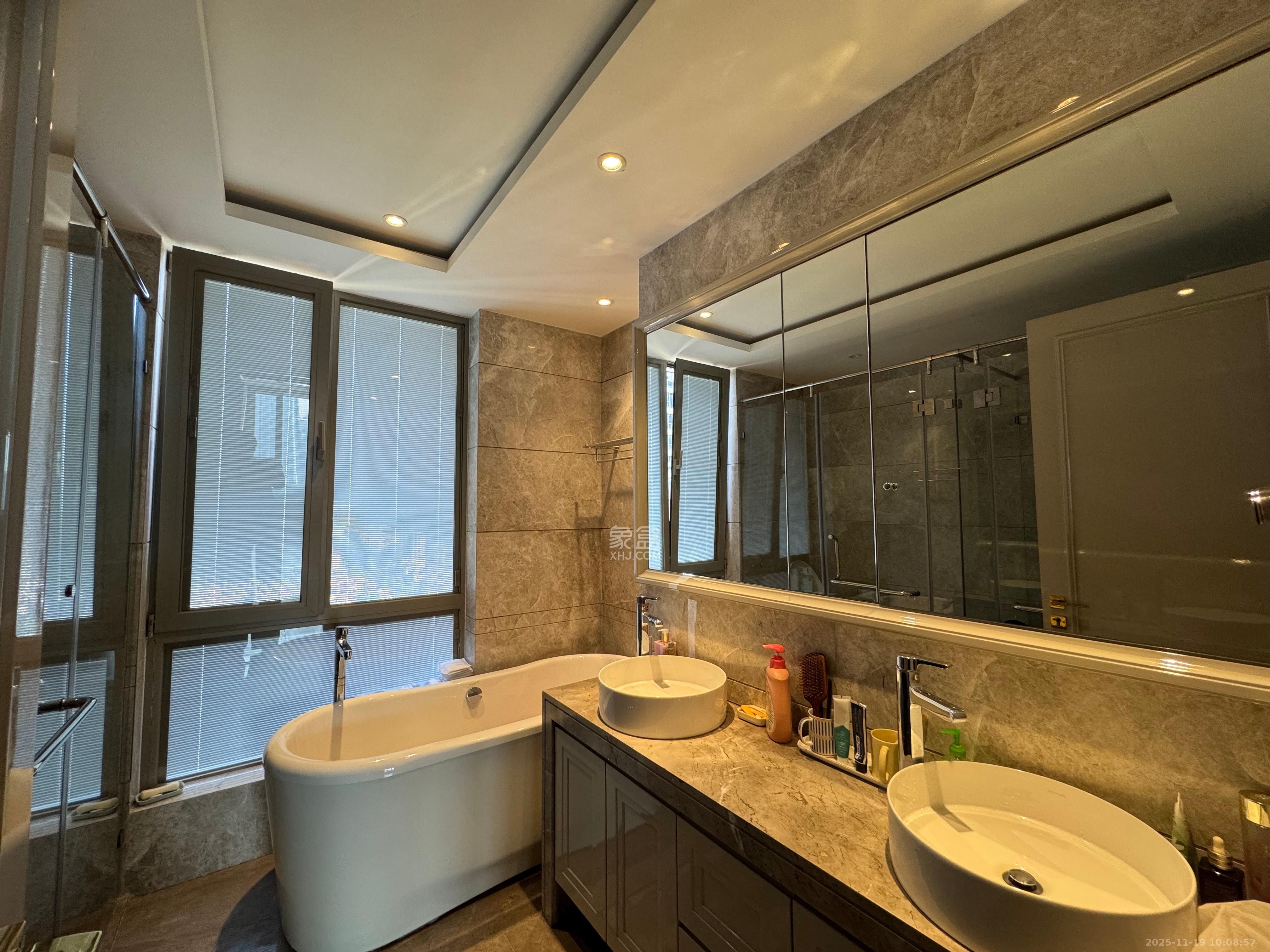 梅溪湖金茂府（金茂广场）（金茂览秀城）  5室2厅3卫    16000.0元/月小区图