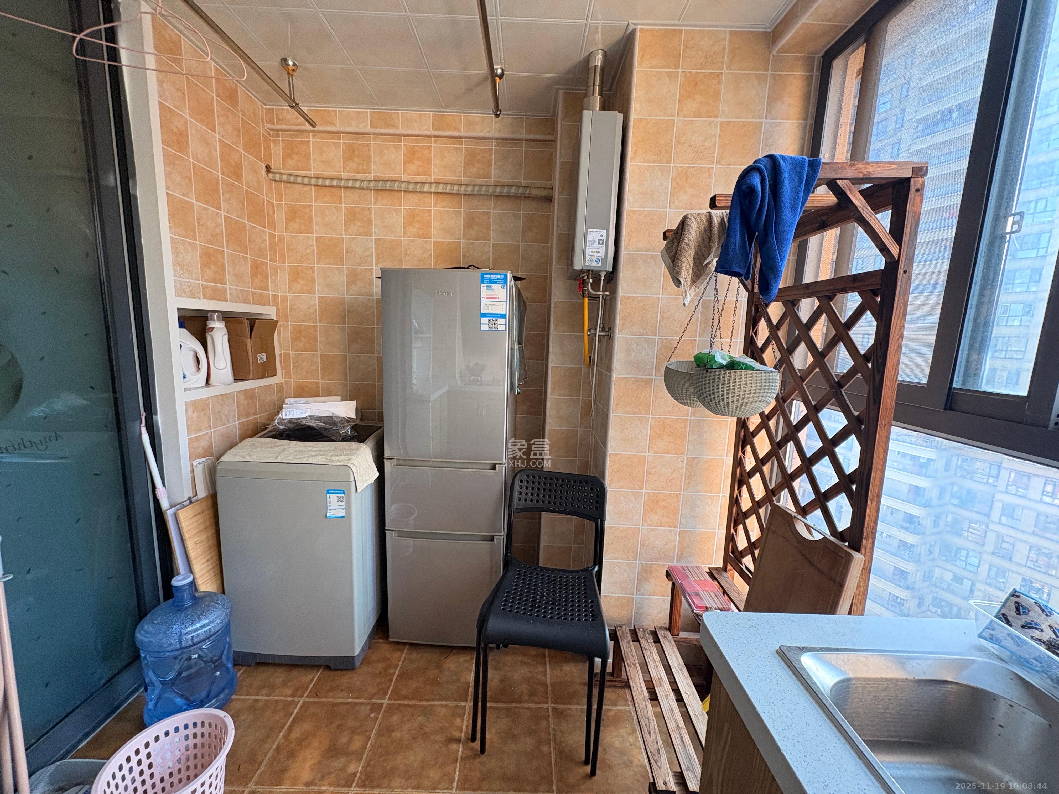 五矿万境水岸二期(五矿万境水岸和苑) 1室0厅0卫 1700.0元/月 五矿万境水岸二期(五矿万境水岸和苑) 1室0厅0卫 1700.0元/月室内图