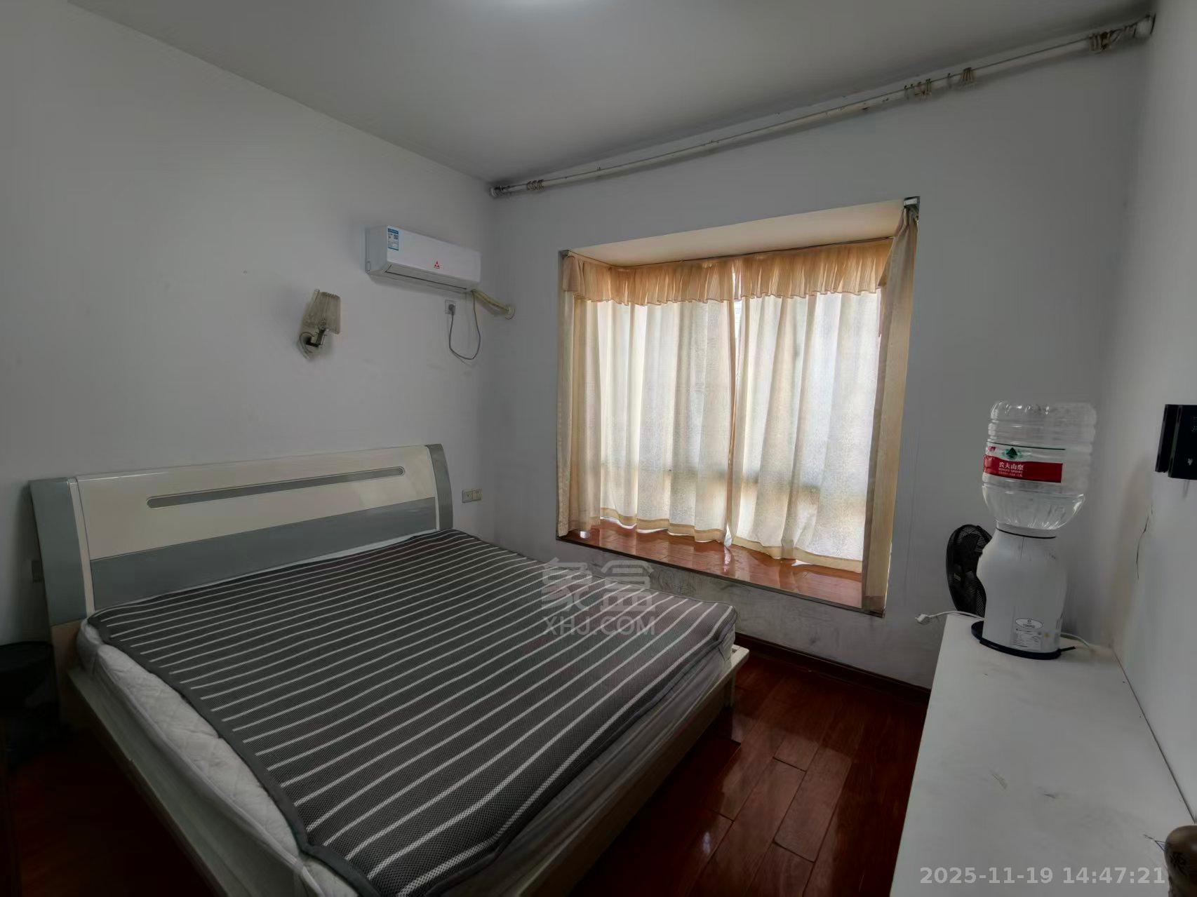 新澜府 3室2厅2卫 1500.0元/月 新澜府 3室2厅2卫 1500.0元/月室内图